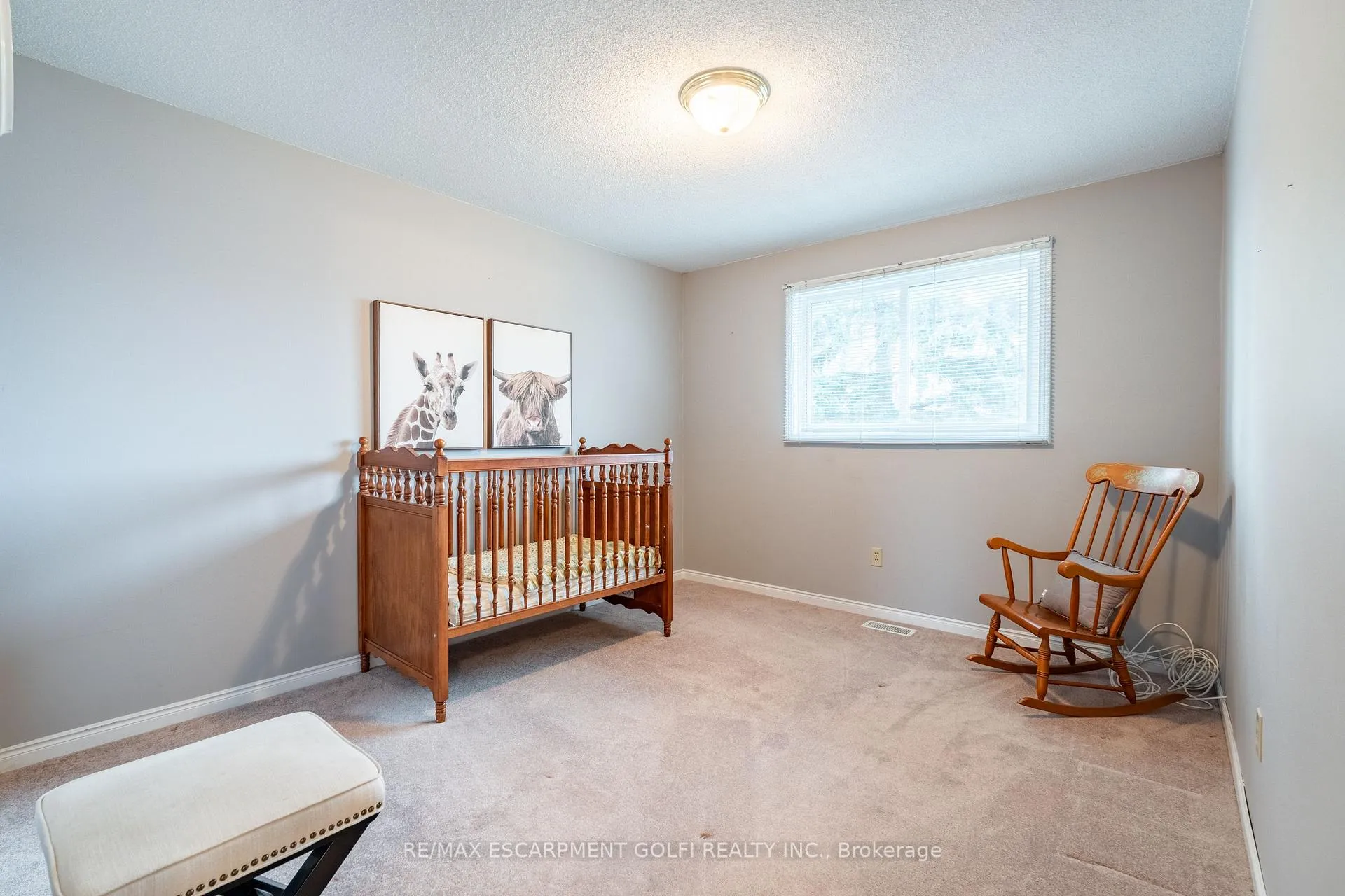 Photo 27 of 22 Cresthaven Drive, Hamilton, Stoney Creek — HOMEH