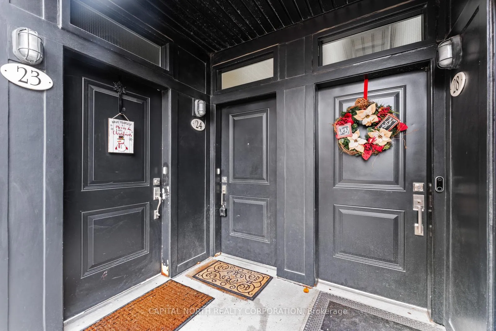 Photo 6 of Unit 24, 8169 Kipling Avenue, Vaughan, West Woodbridge — HOMEH