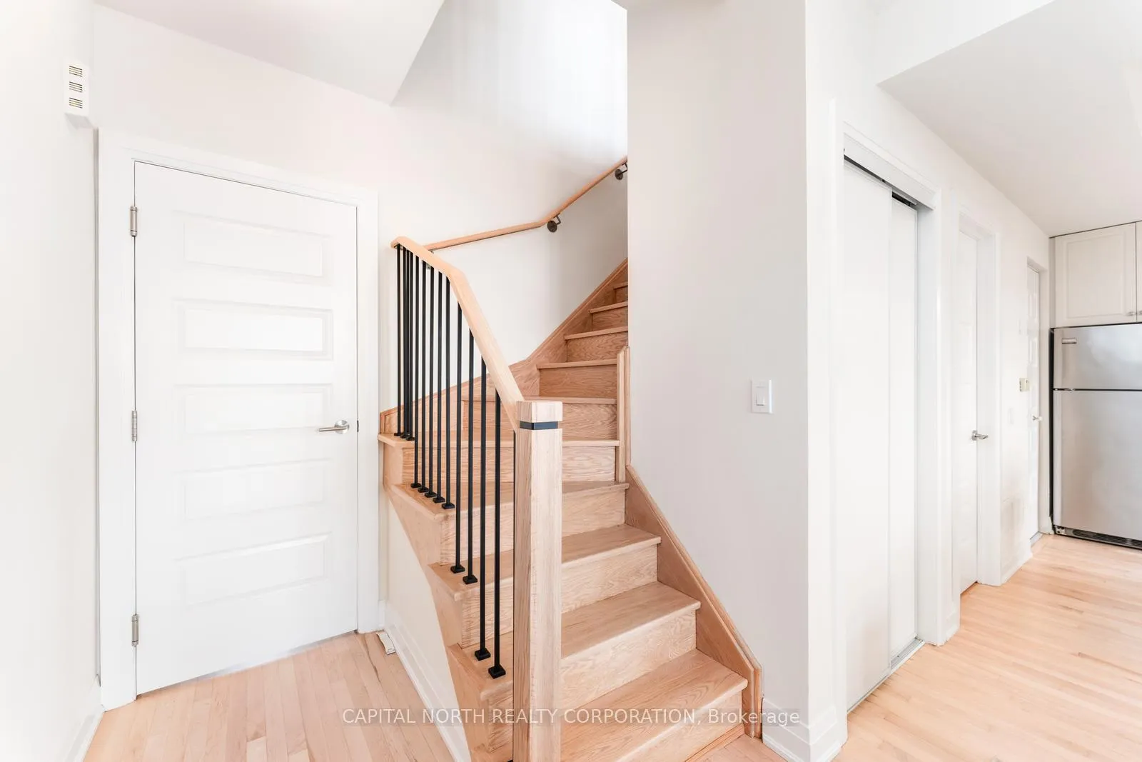 Photo 18 of Unit 24, 8169 Kipling Avenue, Vaughan, West Woodbridge — HOMEH