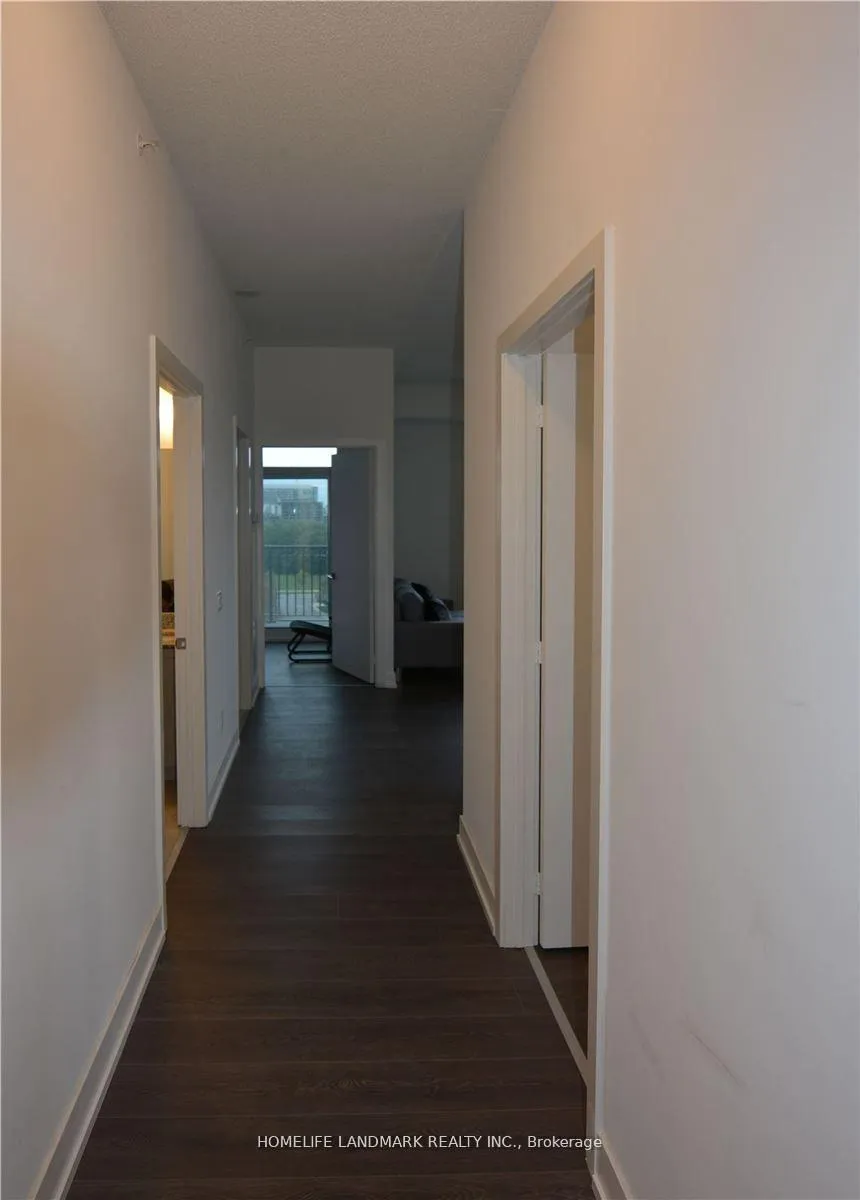 Photo 4 of Unit 809W, 268 Buchanan Drive, Markham, Unionville — HOMEH