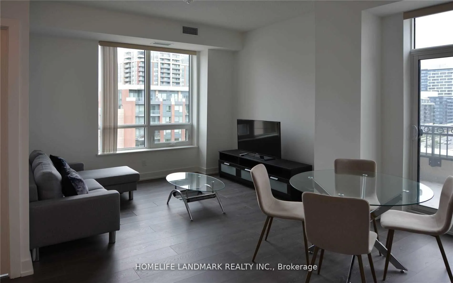 Photo 6 of Unit 809W, 268 Buchanan Drive, Markham, Unionville — HOMEH