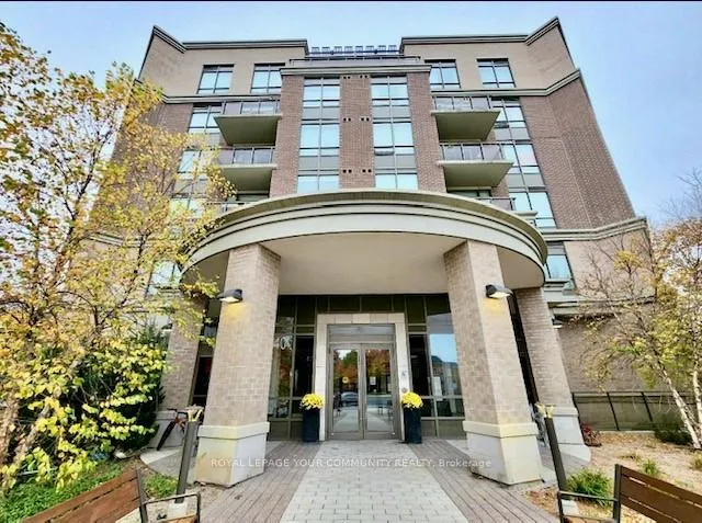 Front of Unit 340, 540 Bur Oak Avenue