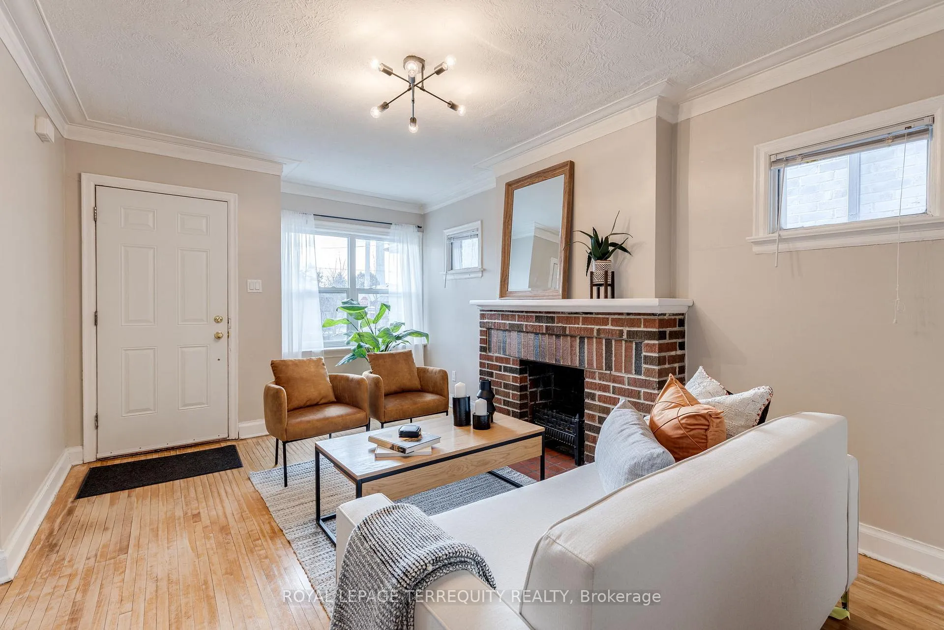 Photo 1 of 4 Dunkirk Road, Toronto, Danforth Village-East York — HOMEH