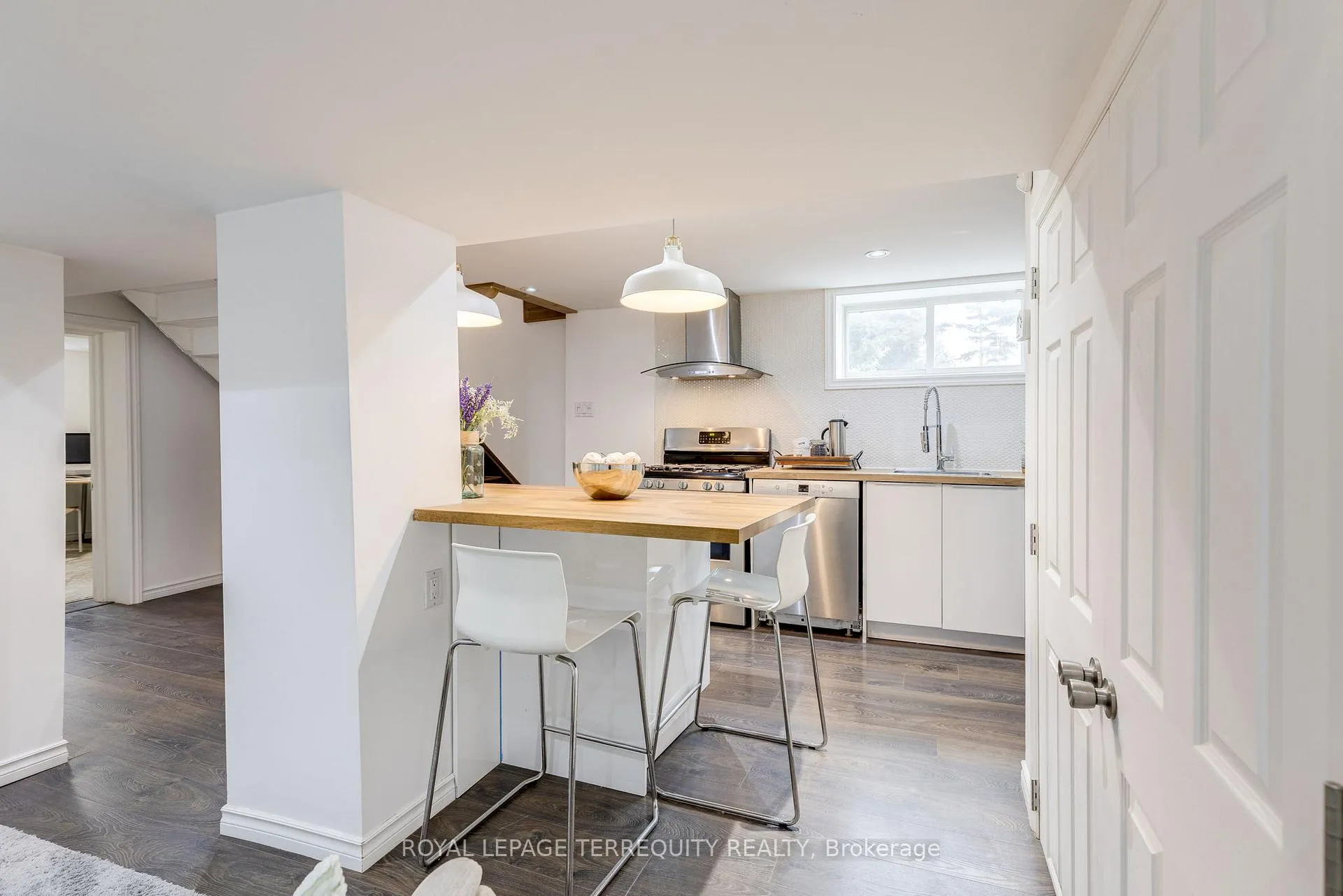 Photo 21 of 4 Dunkirk Road, Toronto, Danforth Village-East York — HOMEH