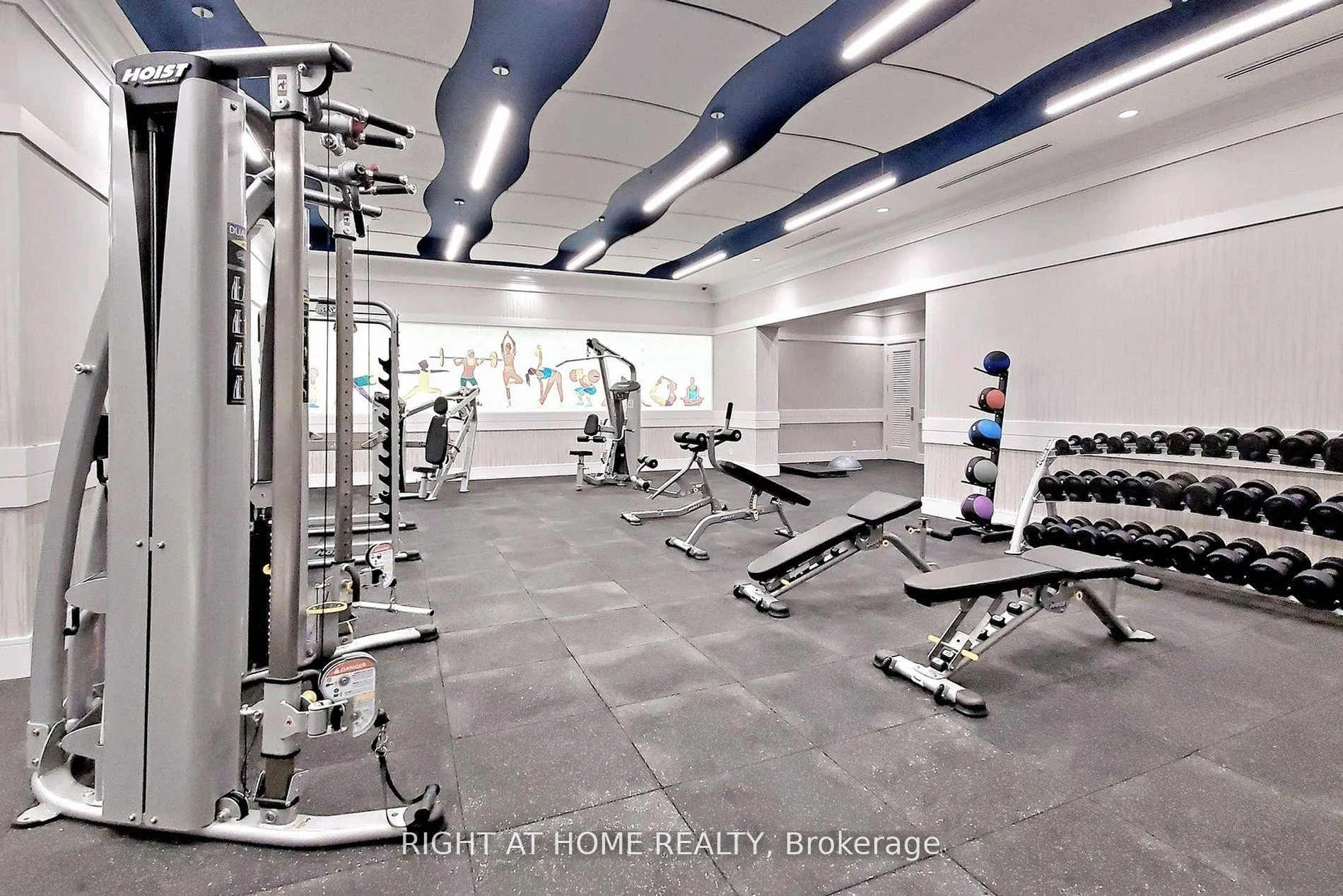 Photo 11 of Unit 212, 9075 Jane Street, Vaughan, Concord — HOMEH
