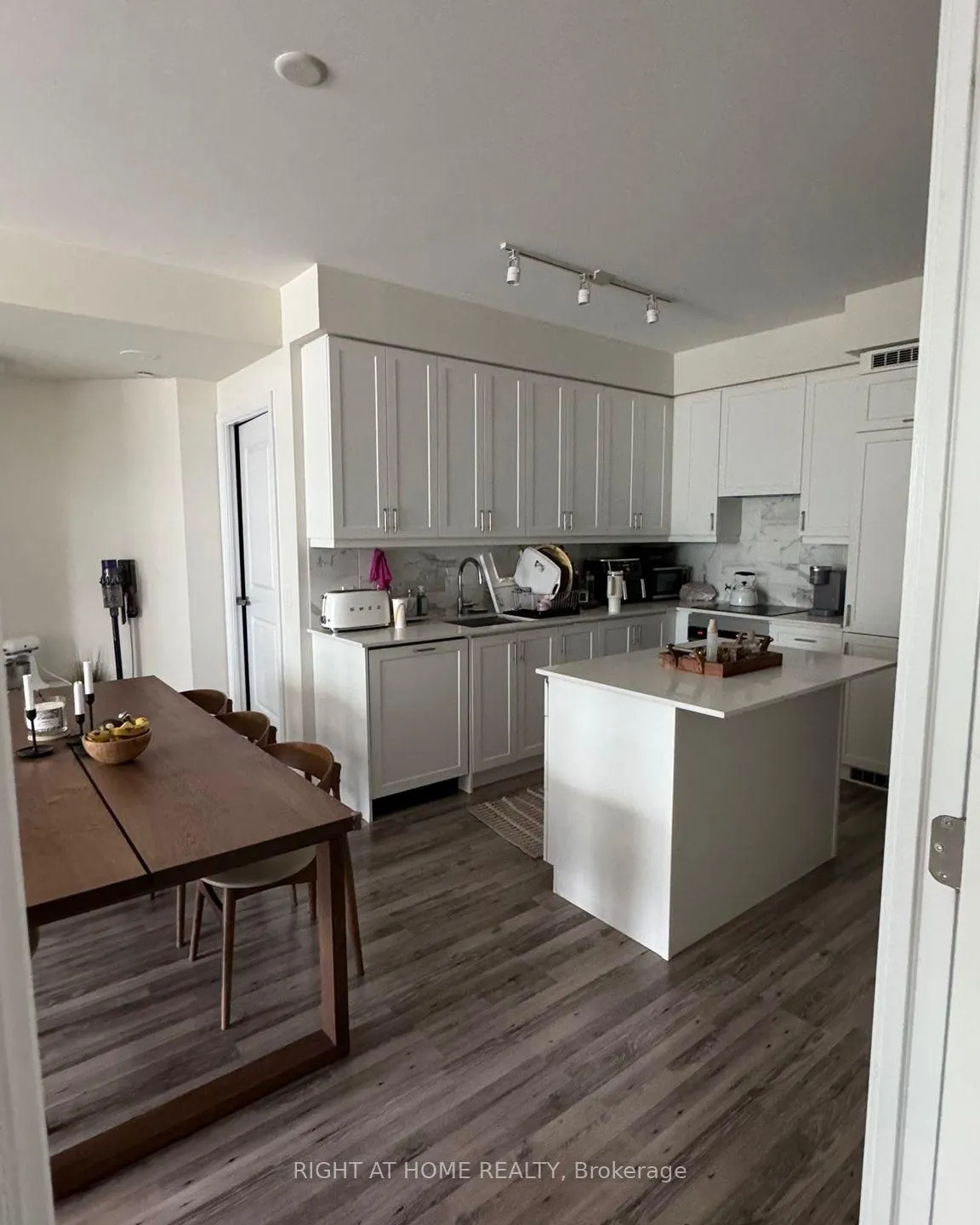 Photo 18 of Unit 212, 9075 Jane Street, Vaughan, Concord — HOMEH