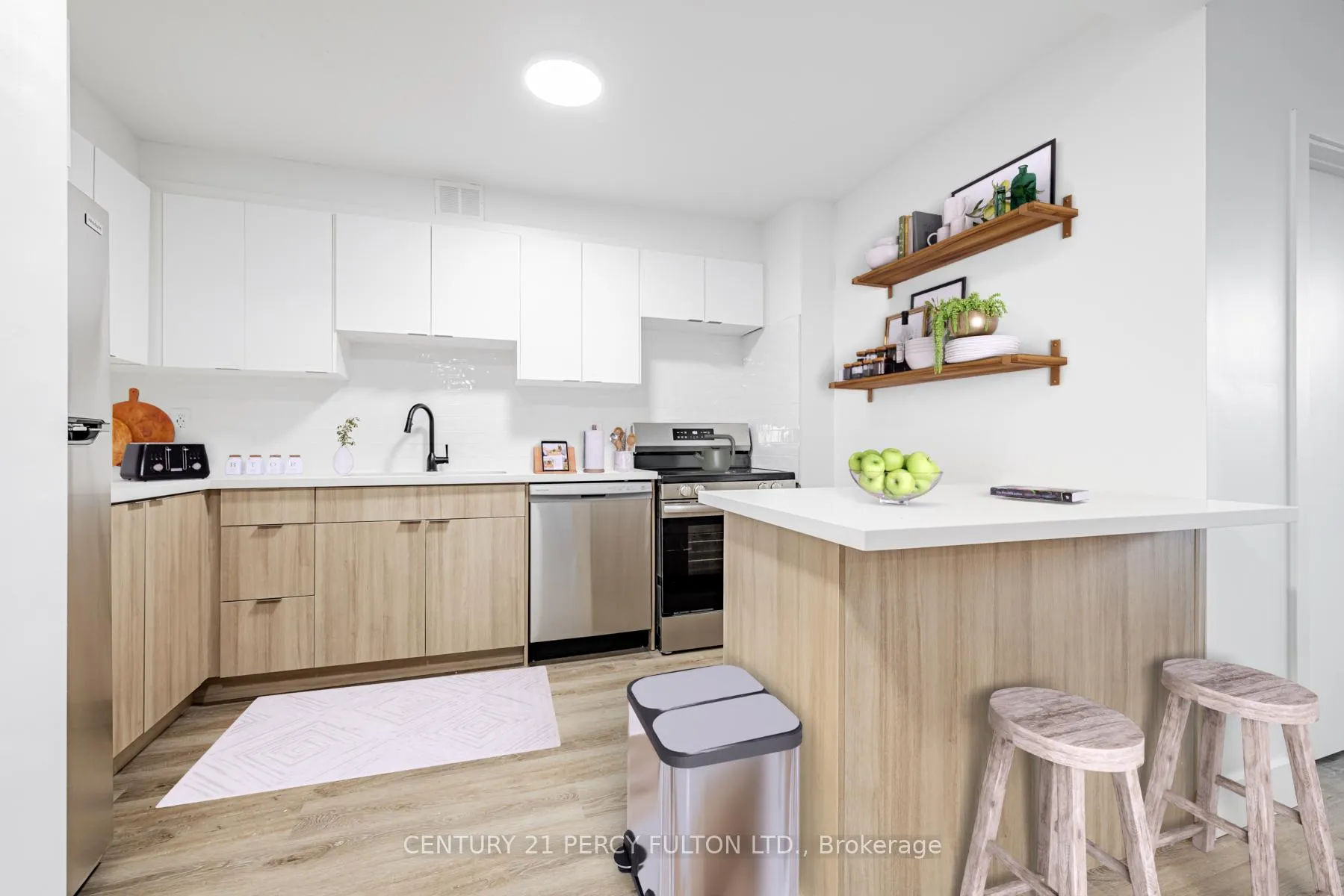 Photo 3 of Unit 606, 6 Park Vista Drive, Toronto, O'Connor-Parkview — HOMEH