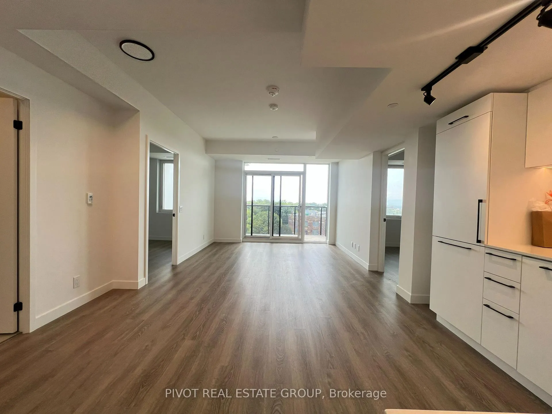Front of Unit 609, 1050 Eastern Avenue