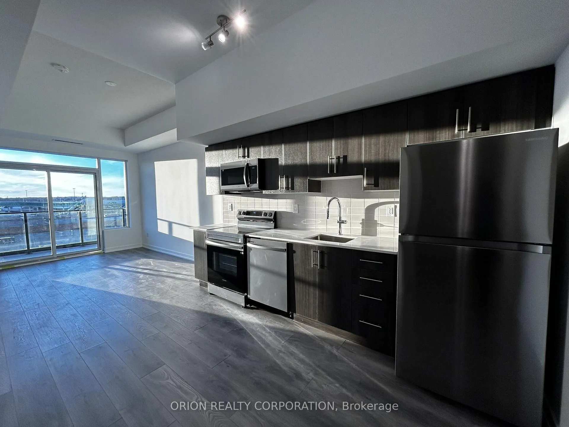 Photo 2 of Unit 614, 1435 Celebration Drive, Pickering, Bay Ridges — HOMEH