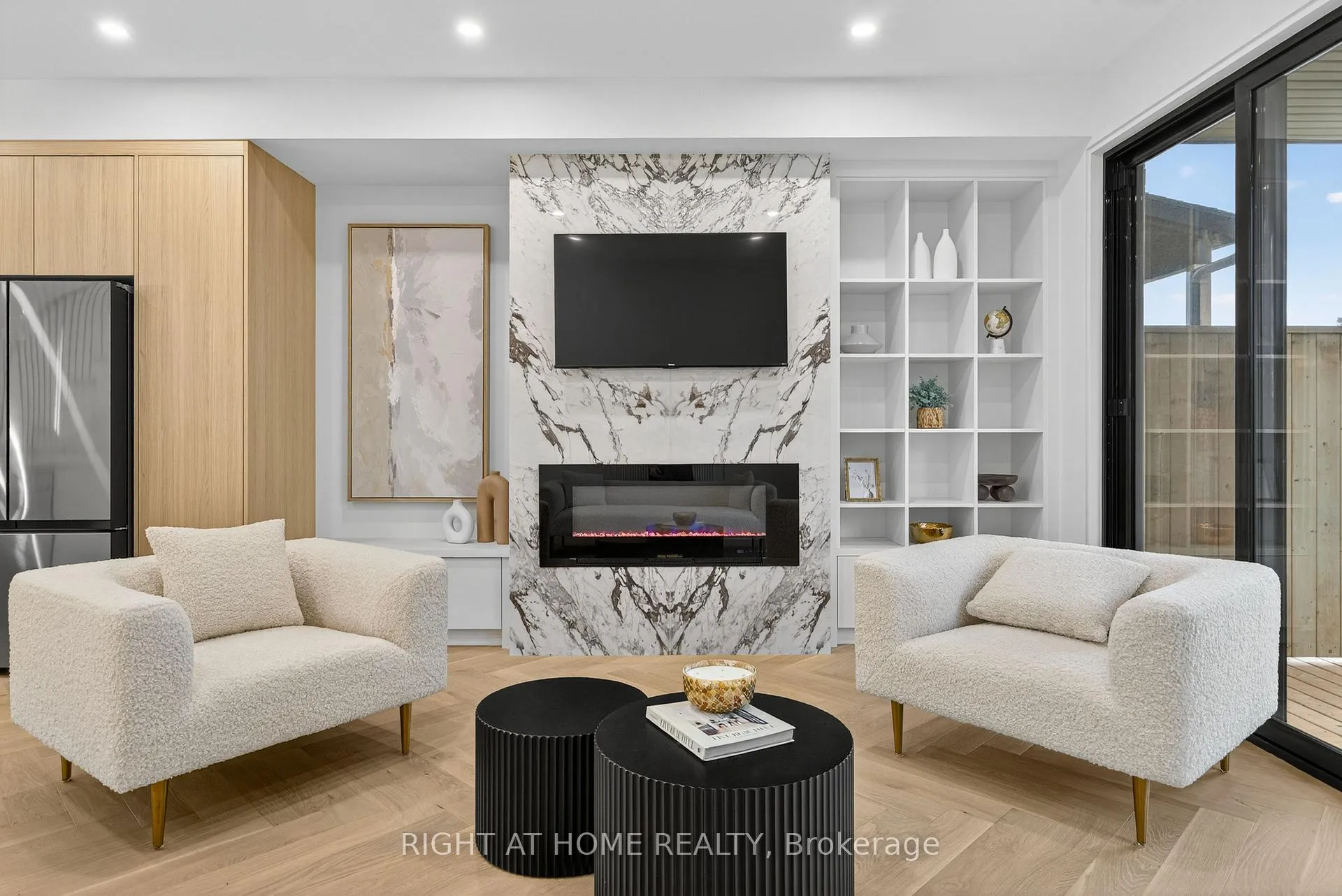 Photo 28 of 15A Rosemeade Avenue, Etobicoke, Stonegate-Queensway — HOMEH