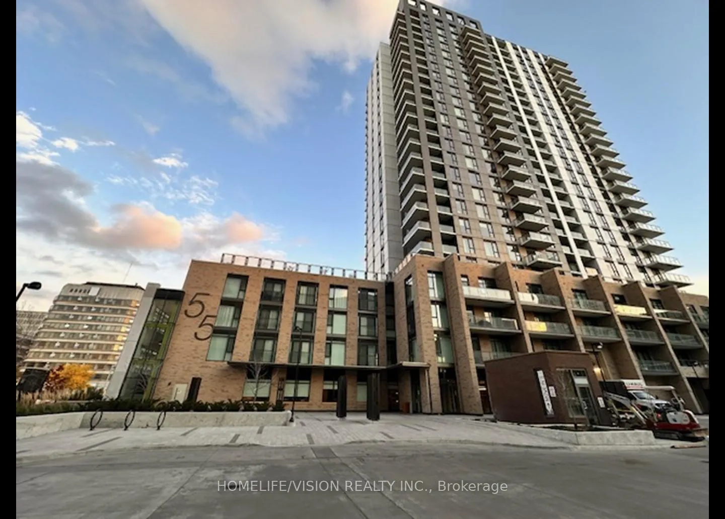 Photo 1 of Unit 1903, 55 Duke Street, Kitchener — HOMEH