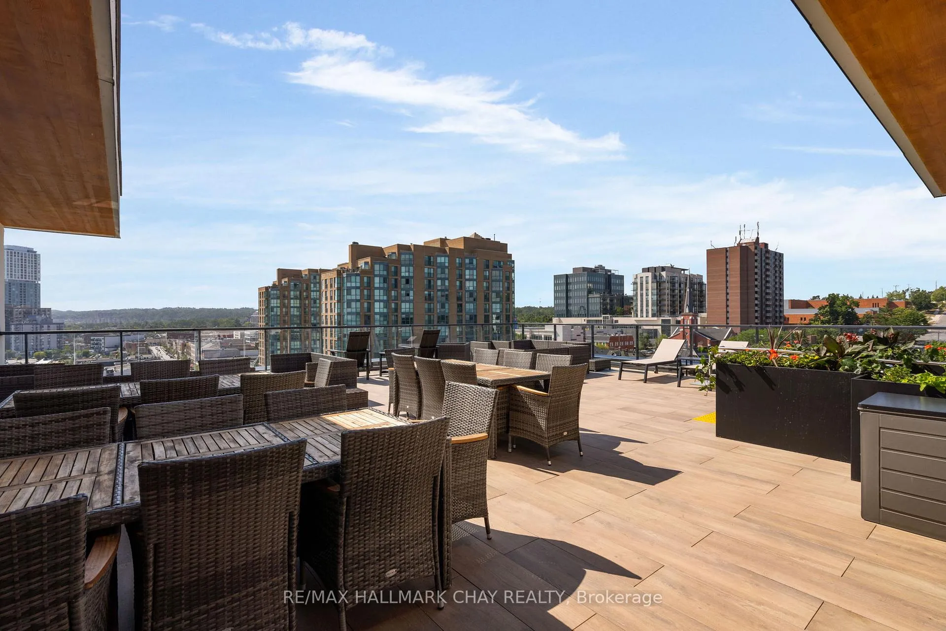 Photo 19 of Unit 719, 185 Dunlop Street E, Barrie, Lakeshore — HOMEH