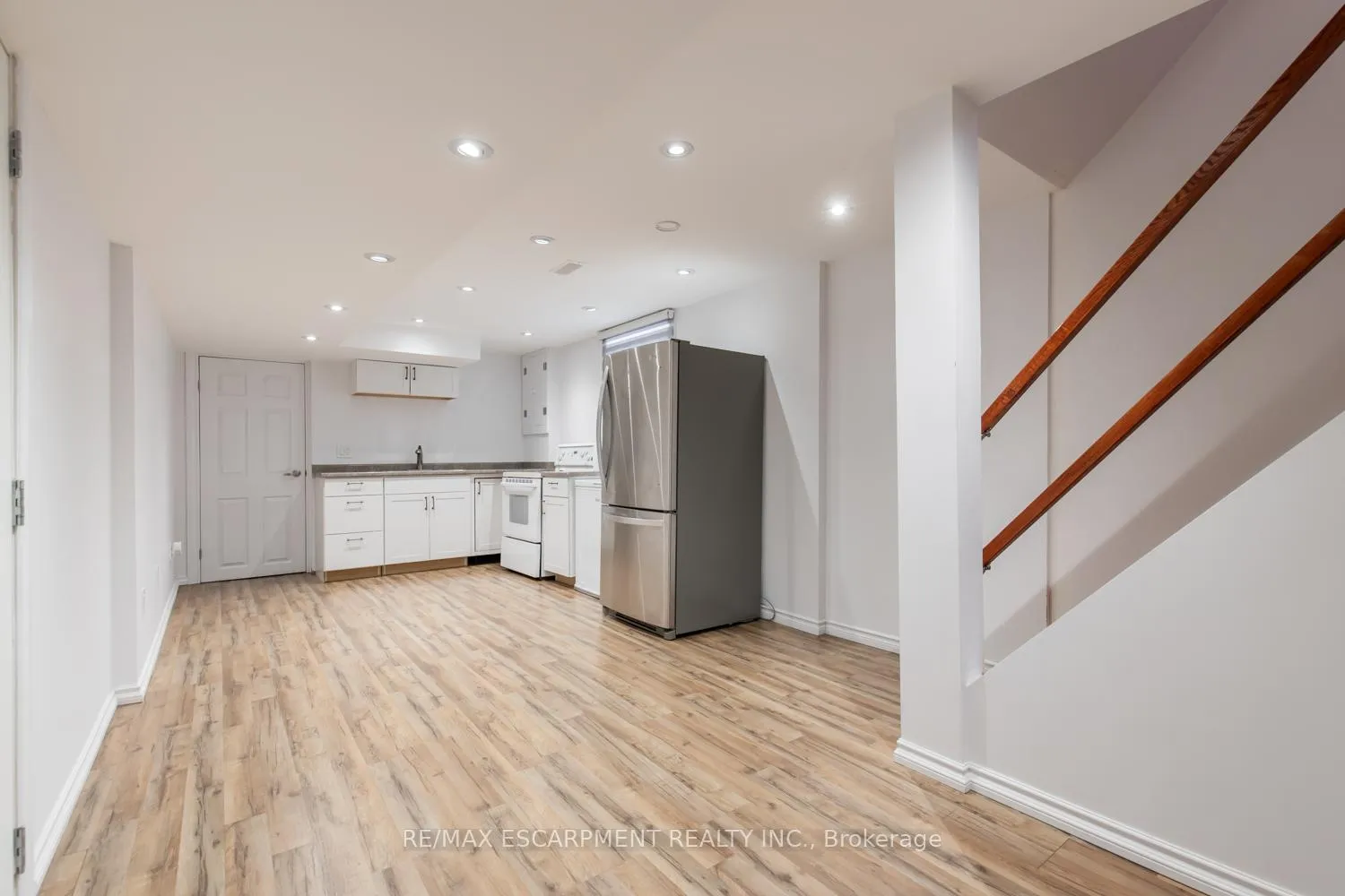 Photo 24 of 1223 Dunsmure Road, Hamilton, McQuesten — HOMEH