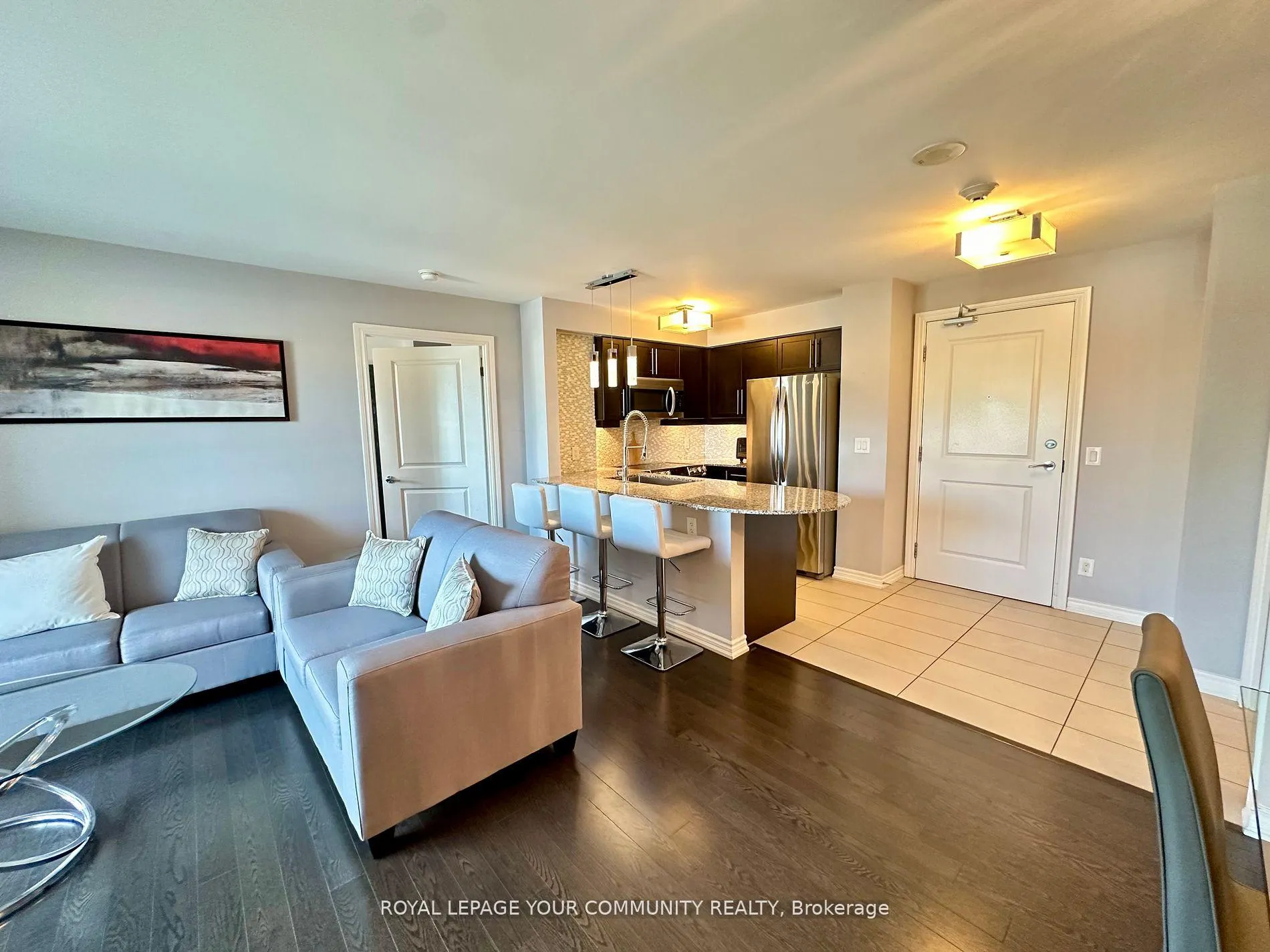 Photo 5 of Unit 309, 7730 Kipling Avenue, Vaughan, Vaughan Grove — HOMEH