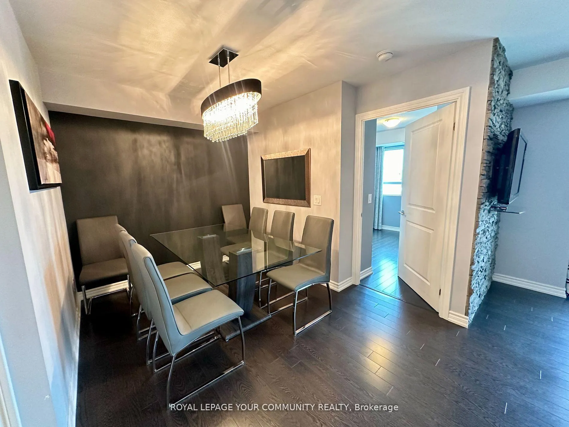 Photo 12 of Unit 309, 7730 Kipling Avenue, Vaughan, Vaughan Grove — HOMEH