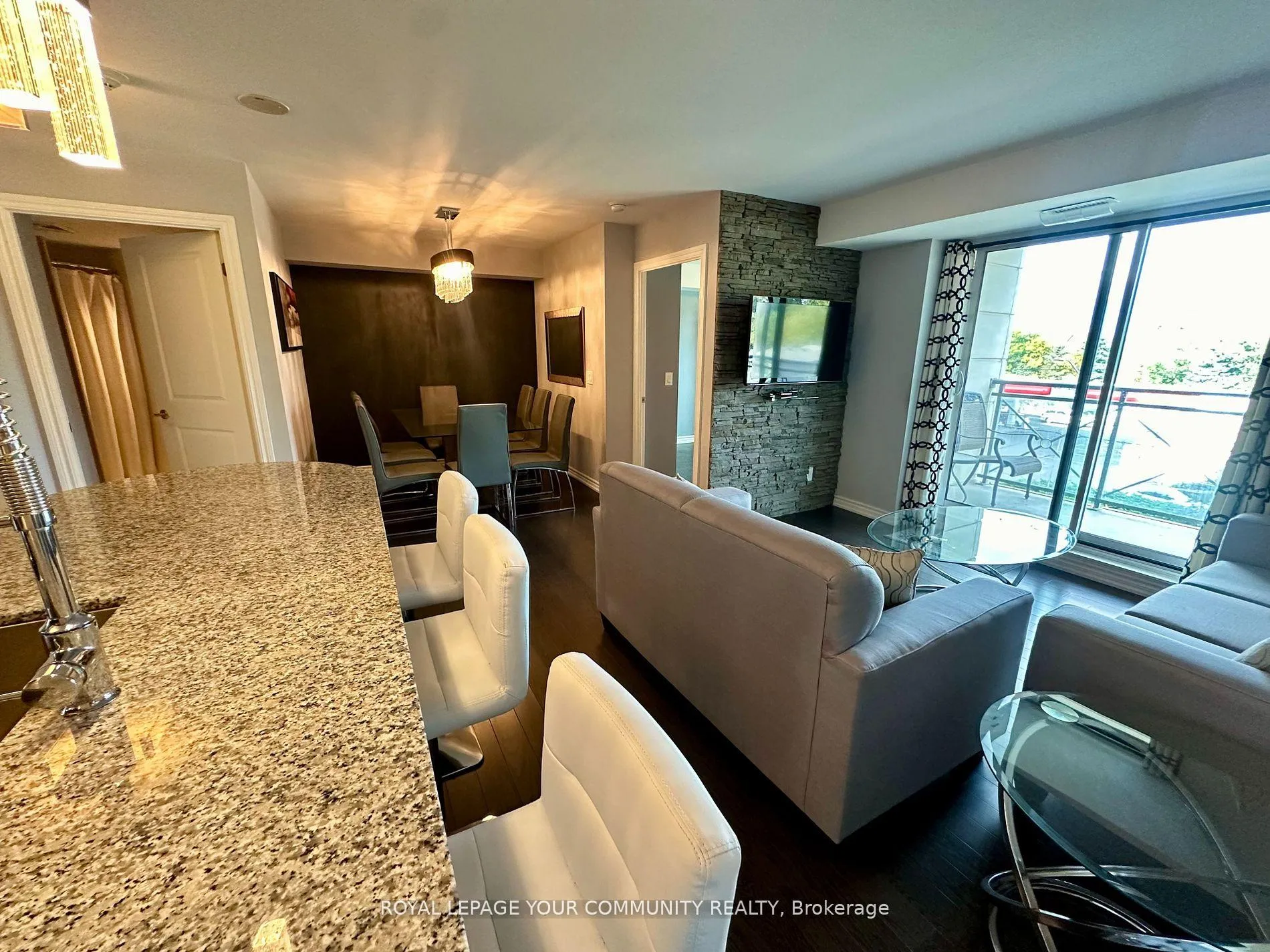 Photo 15 of Unit 309, 7730 Kipling Avenue, Vaughan, Vaughan Grove — HOMEH