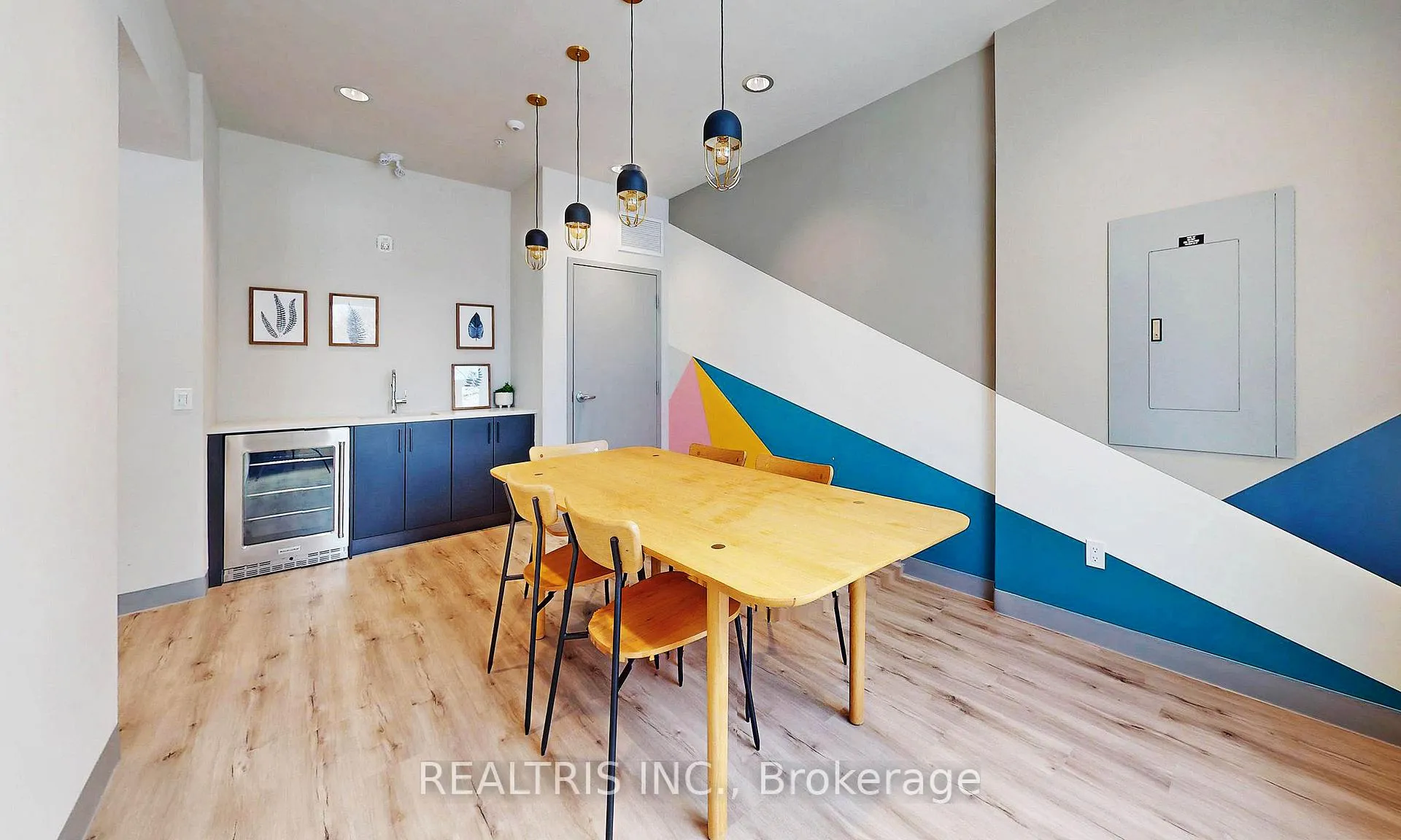 Photo 35 of Unit 203, 103 Roger Street, Waterloo, Uptown Waterloo — HOMEH