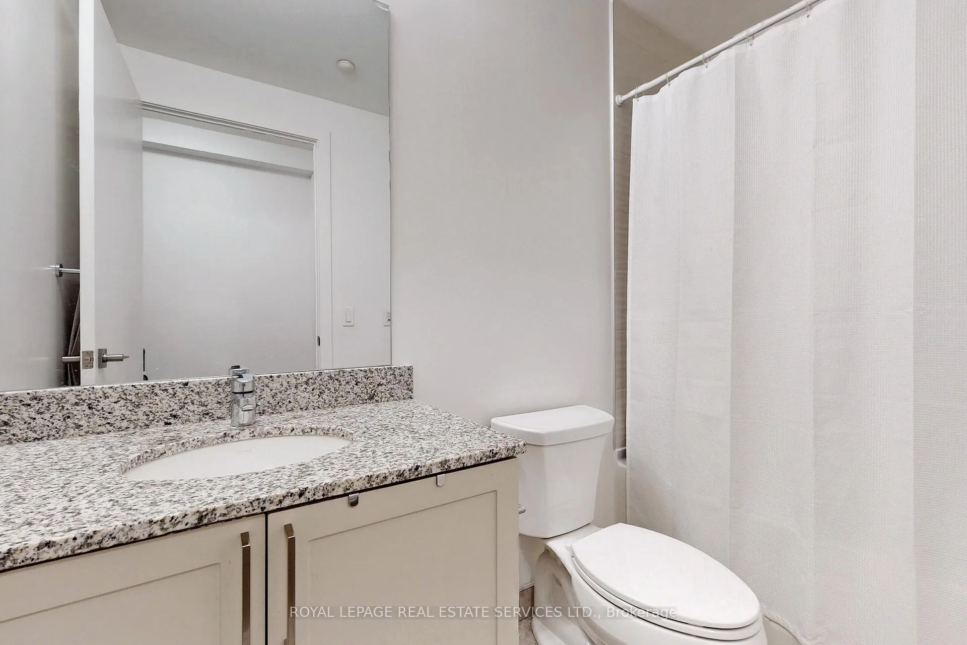Photo 12 of Unit 515w, 268 Buchanan Drive, Markham, Unionville — HOMEH