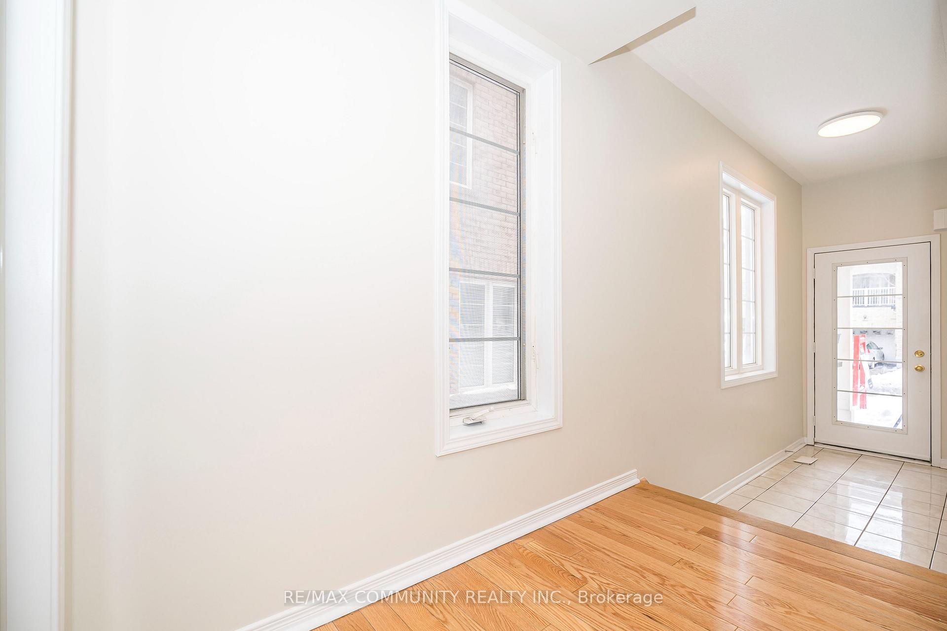 Photo 4 of 31 Cullcastle Street, Ajax, South West — HOMEH