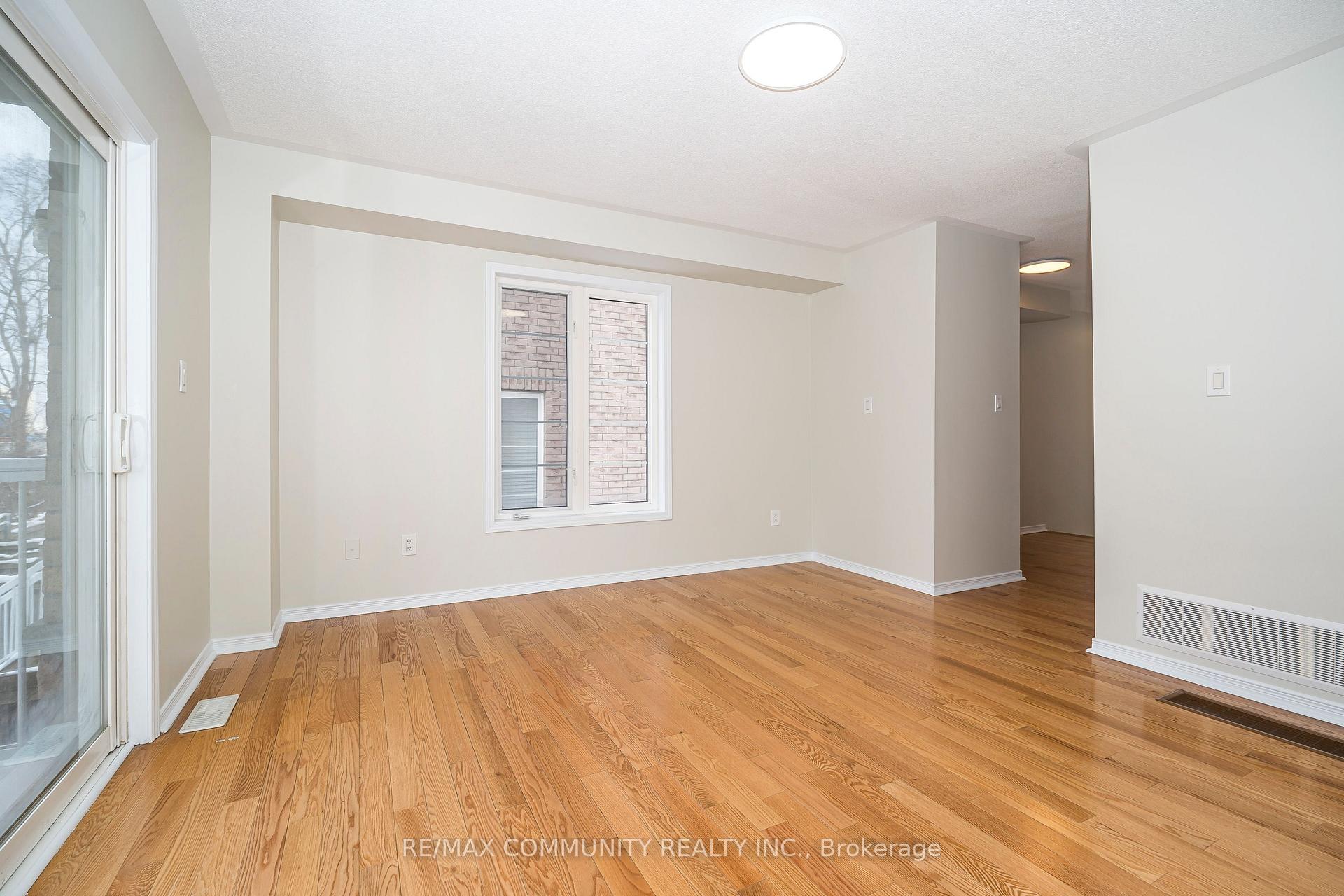 Photo 7 of 31 Cullcastle Street, Ajax, South West — HOMEH