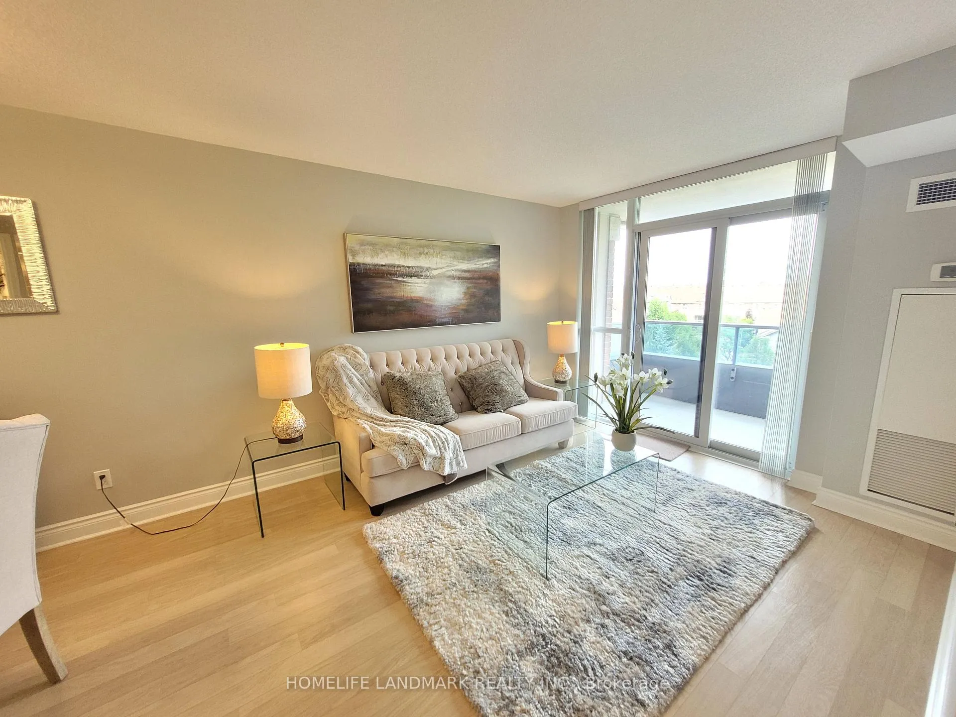 Photo 6 of Unit 680, 23 cox Boulevard, Markham, Unionville — HOMEH