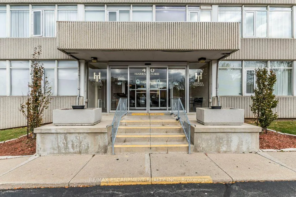 Photo 2 of Unit 705, 40 Harrisford Street, Hamilton, Red Hill — HOMEH