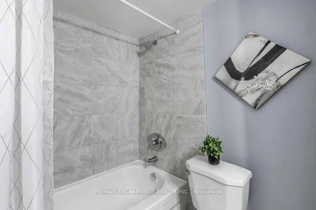 Photo 24 of Unit 705, 40 Harrisford Street, Hamilton, Red Hill — HOMEH