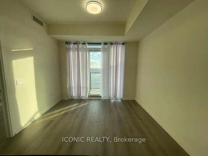 Photo 12 of Unit 2008, 8960 Jane Street, Vaughan, Vellore Village — HOMEH