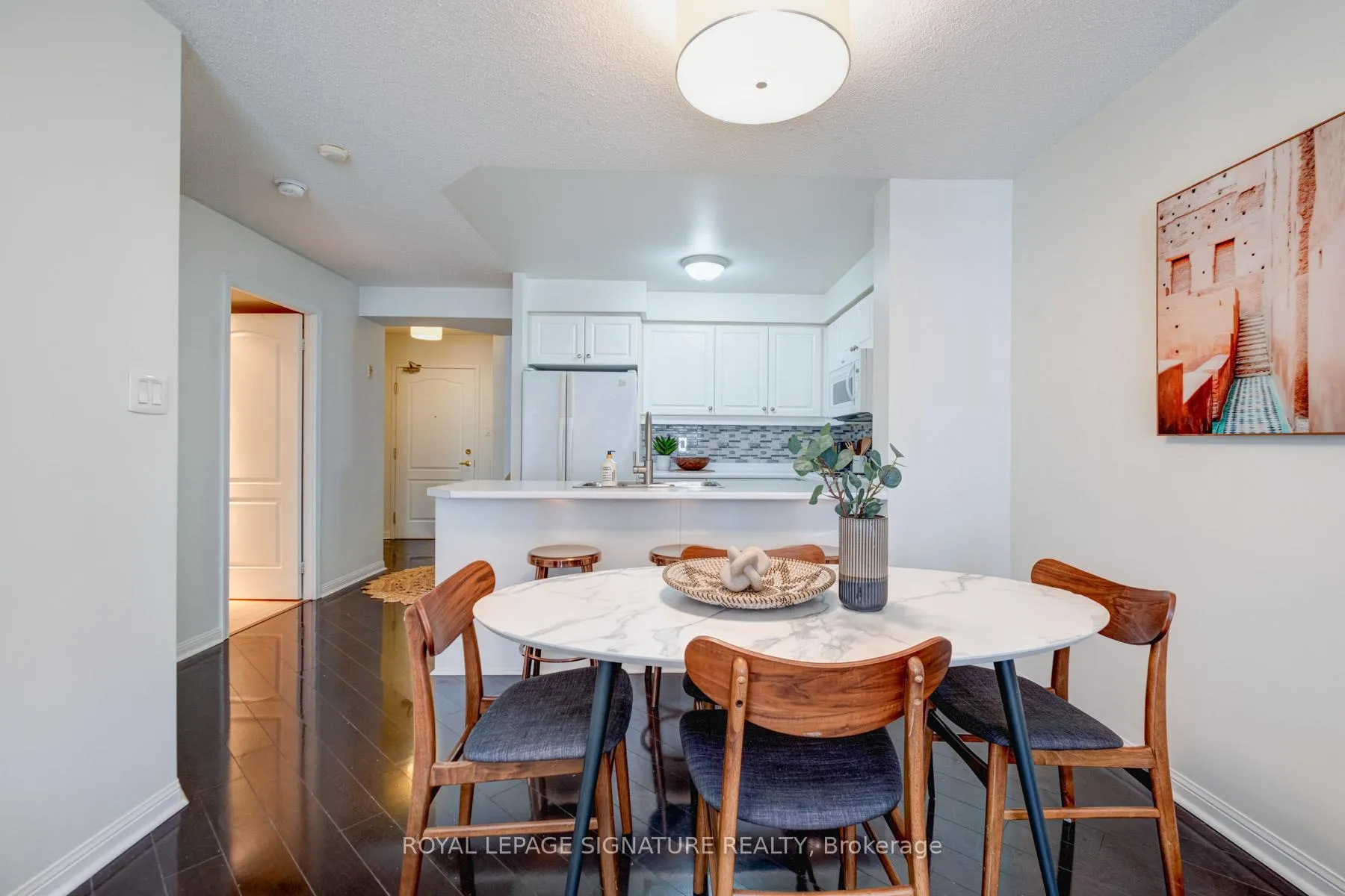 Photo 7 of Unit 401, 3130 Yonge Street, Toronto, Lawrence Park North — HOMEH