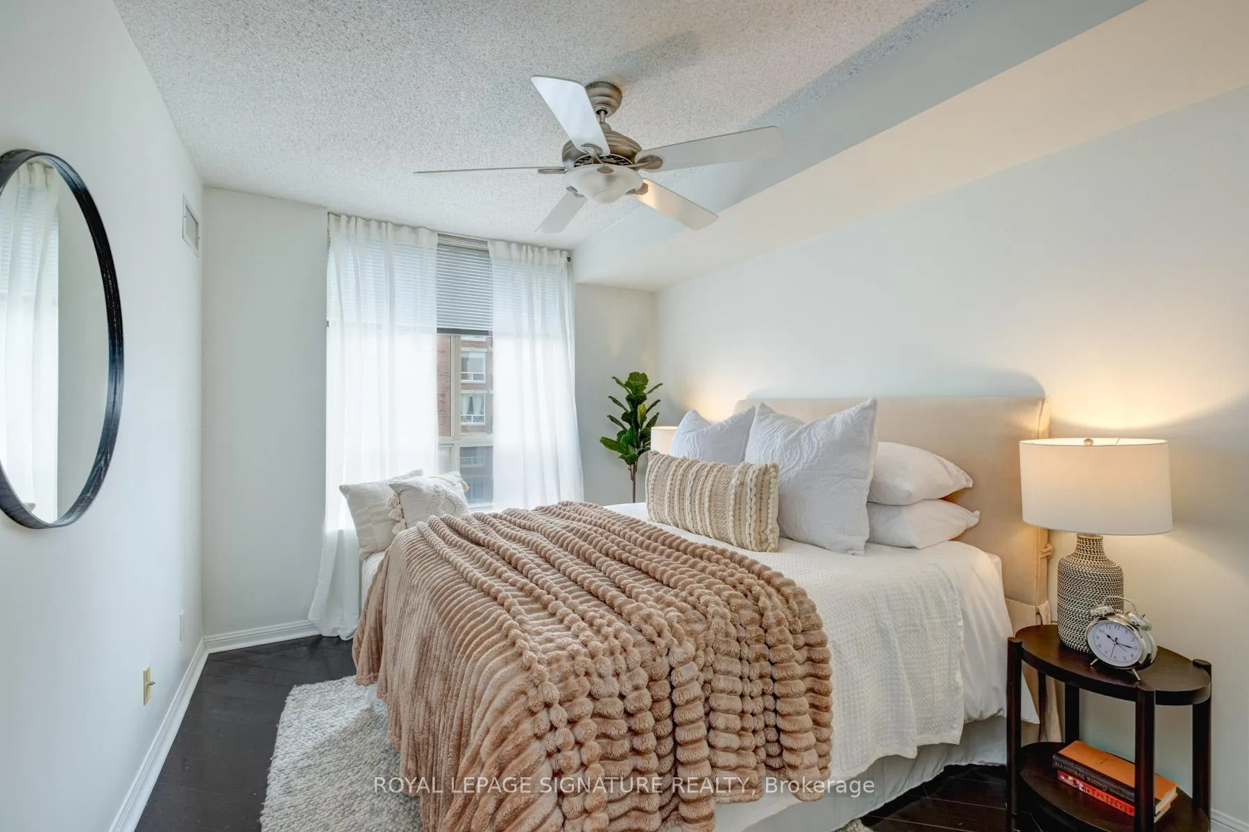 Photo 12 of Unit 401, 3130 Yonge Street, Toronto, Lawrence Park North — HOMEH