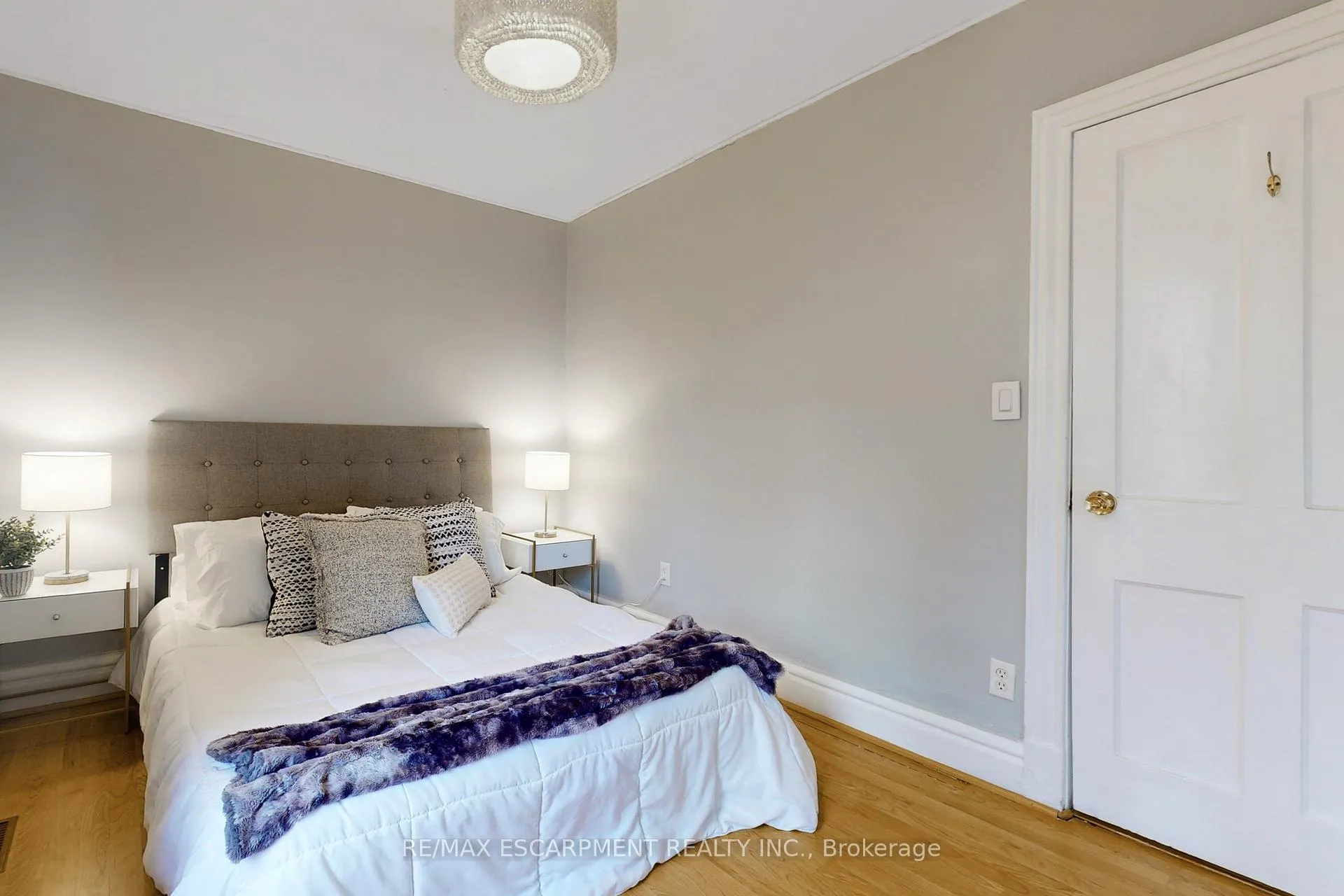 Photo 18 of 18 Spring Street, Hamilton, Corktown — HOMEH
