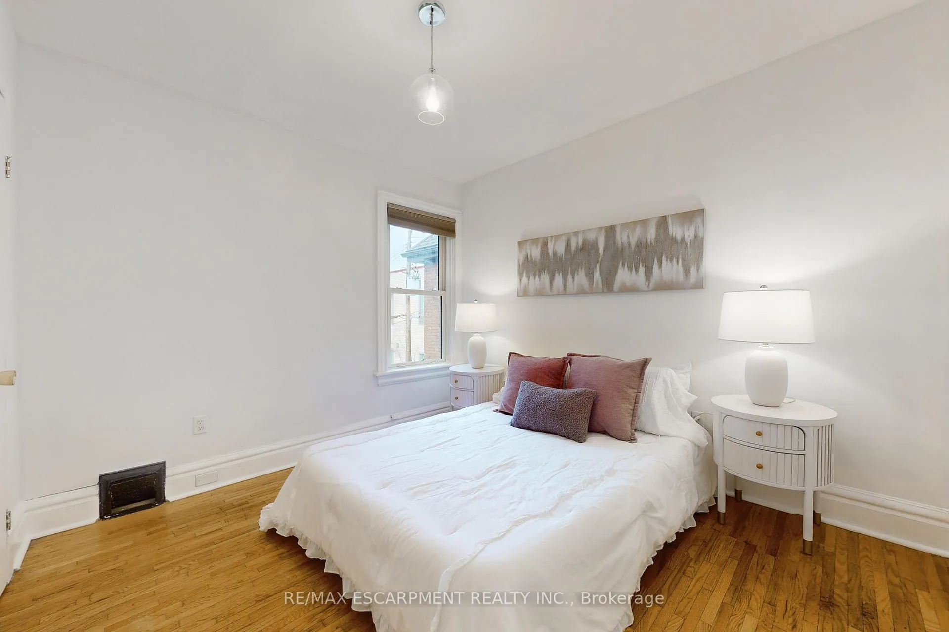 Photo 19 of 18 Spring Street, Hamilton, Corktown — HOMEH