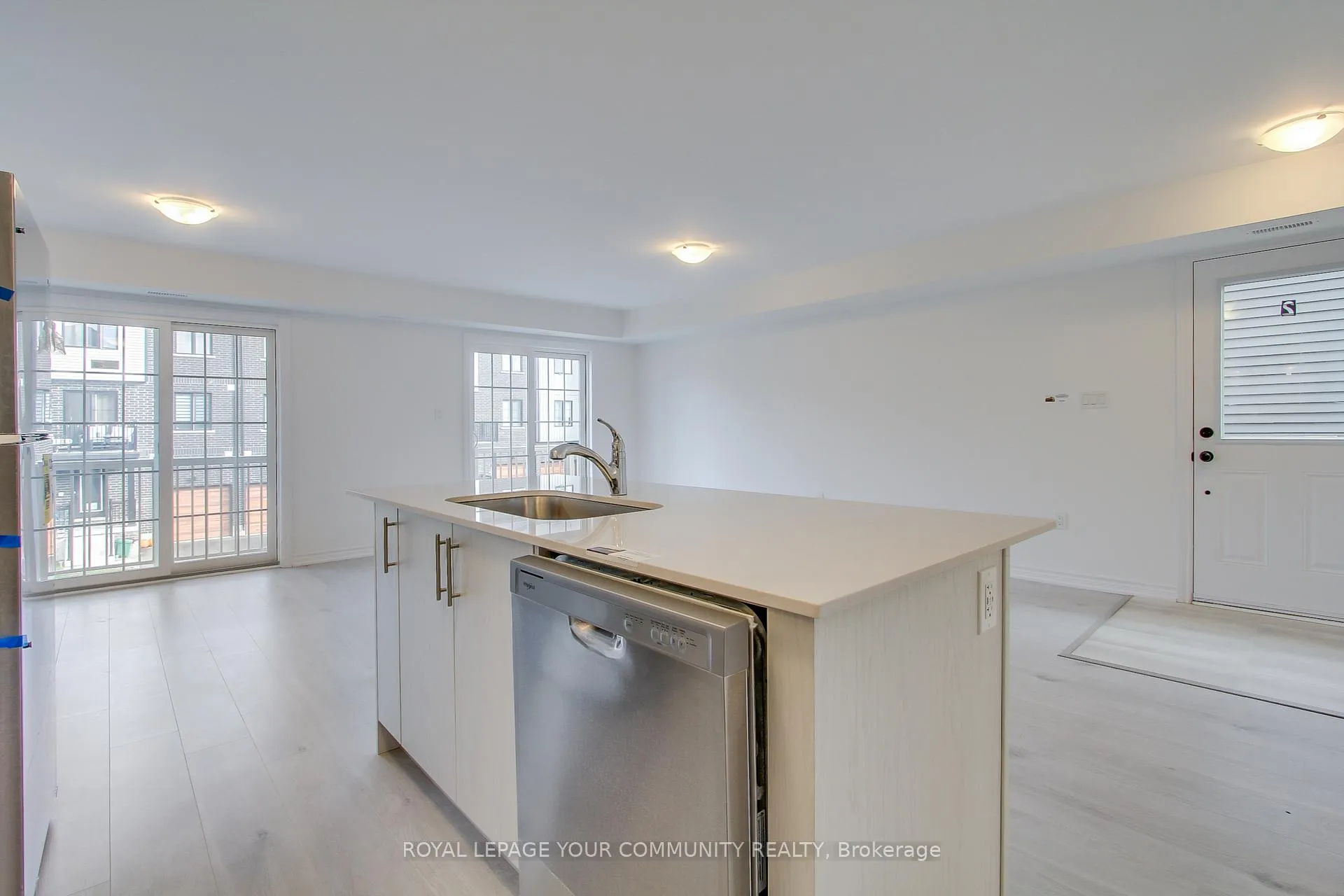 Photo 7 of Unit 2, 23 Hay Lane, Barrie, Painswick South — HOMEH