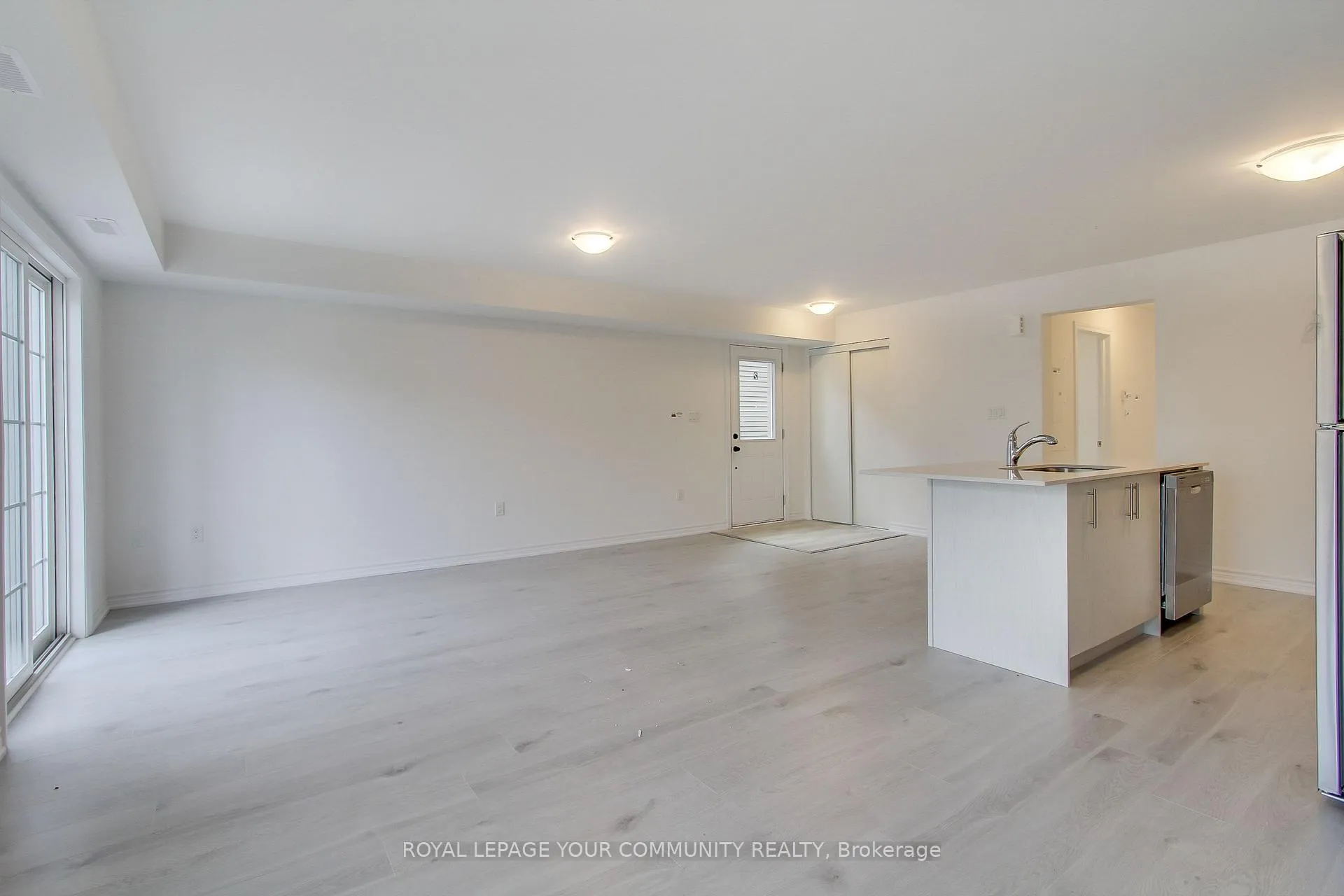 Photo 10 of Unit 2, 23 Hay Lane, Barrie, Painswick South — HOMEH