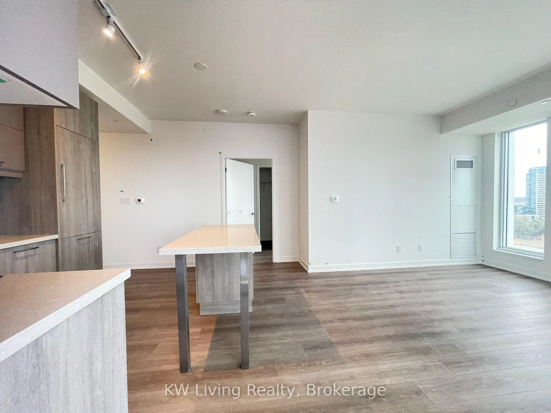 Photo 4 of Unit B1211, 292 Verdale Crossing, Markham, Unionville — HOMEH