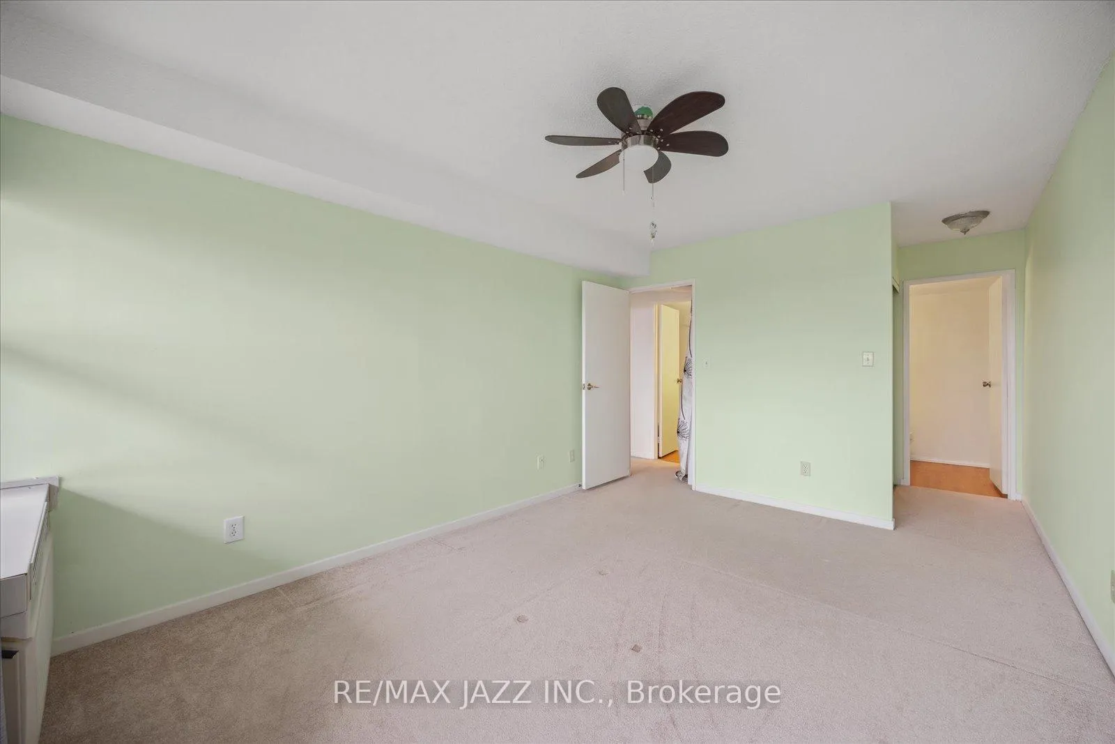 Photo 13 of Unit 914, 55 William Street E, Oshawa, McLaughlin — HOMEH