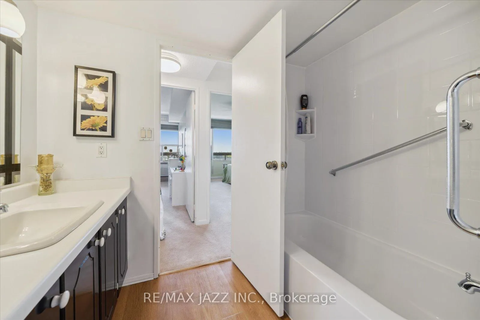 Photo 18 of Unit 914, 55 William Street E, Oshawa, McLaughlin — HOMEH