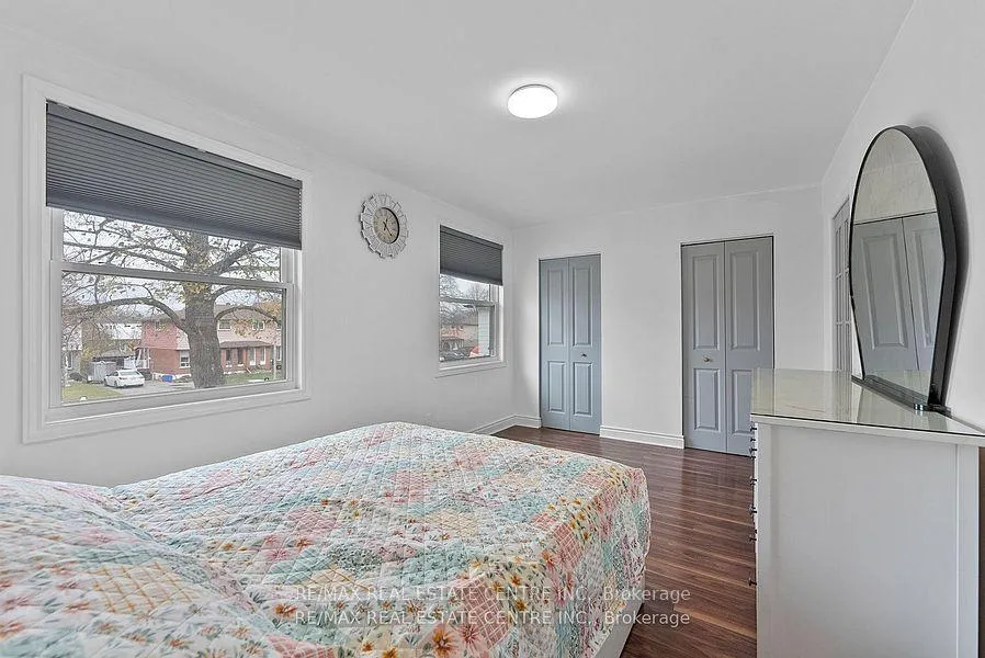Photo 22 of 383 Durham Court, Oshawa, Vanier — HOMEH