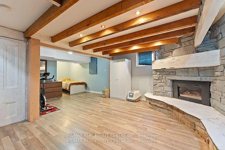 Photo 32 of 383 Durham Court, Oshawa, Vanier — HOMEH