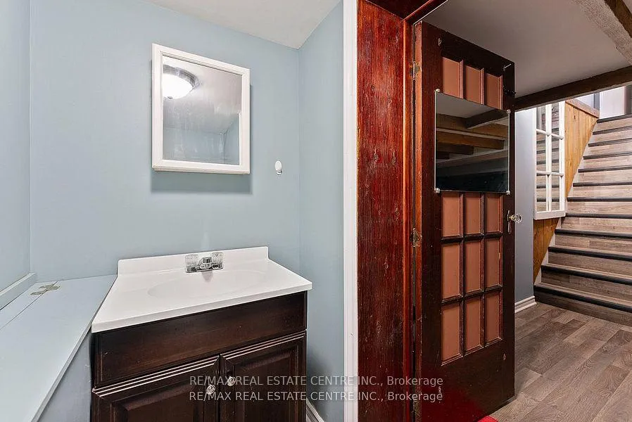 Photo 36 of 383 Durham Court, Oshawa, Vanier — HOMEH
