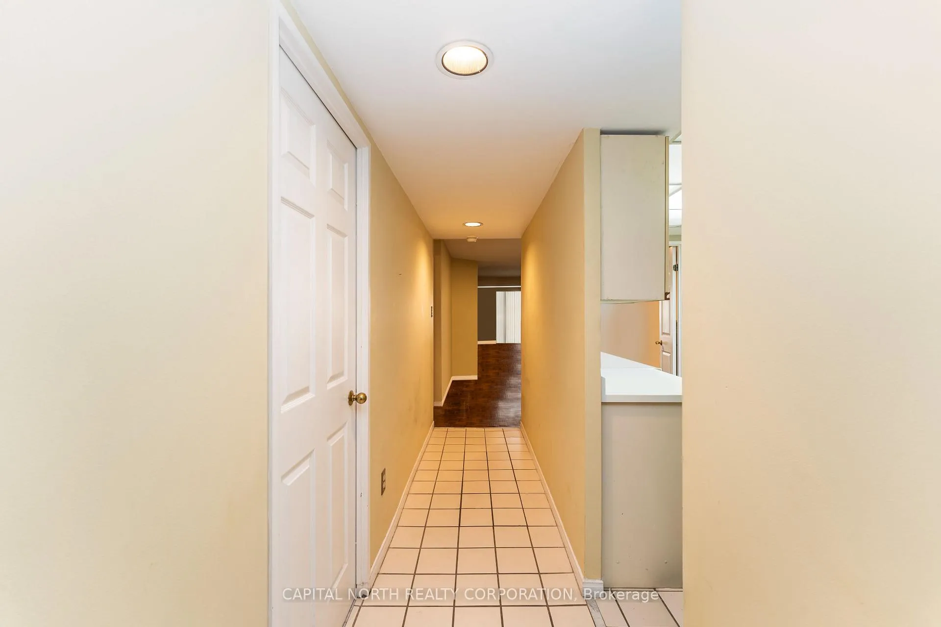 Photo 3 of Unit 319, 100 Arbors Lane, Vaughan, West Woodbridge — HOMEH