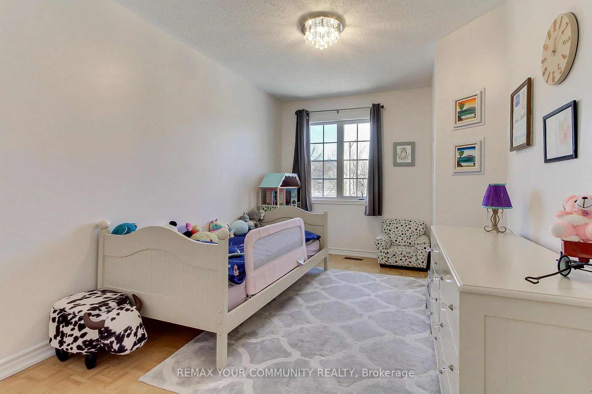 Photo 16 of 45 Harmony Road, Vaughan, Patterson — HOMEH