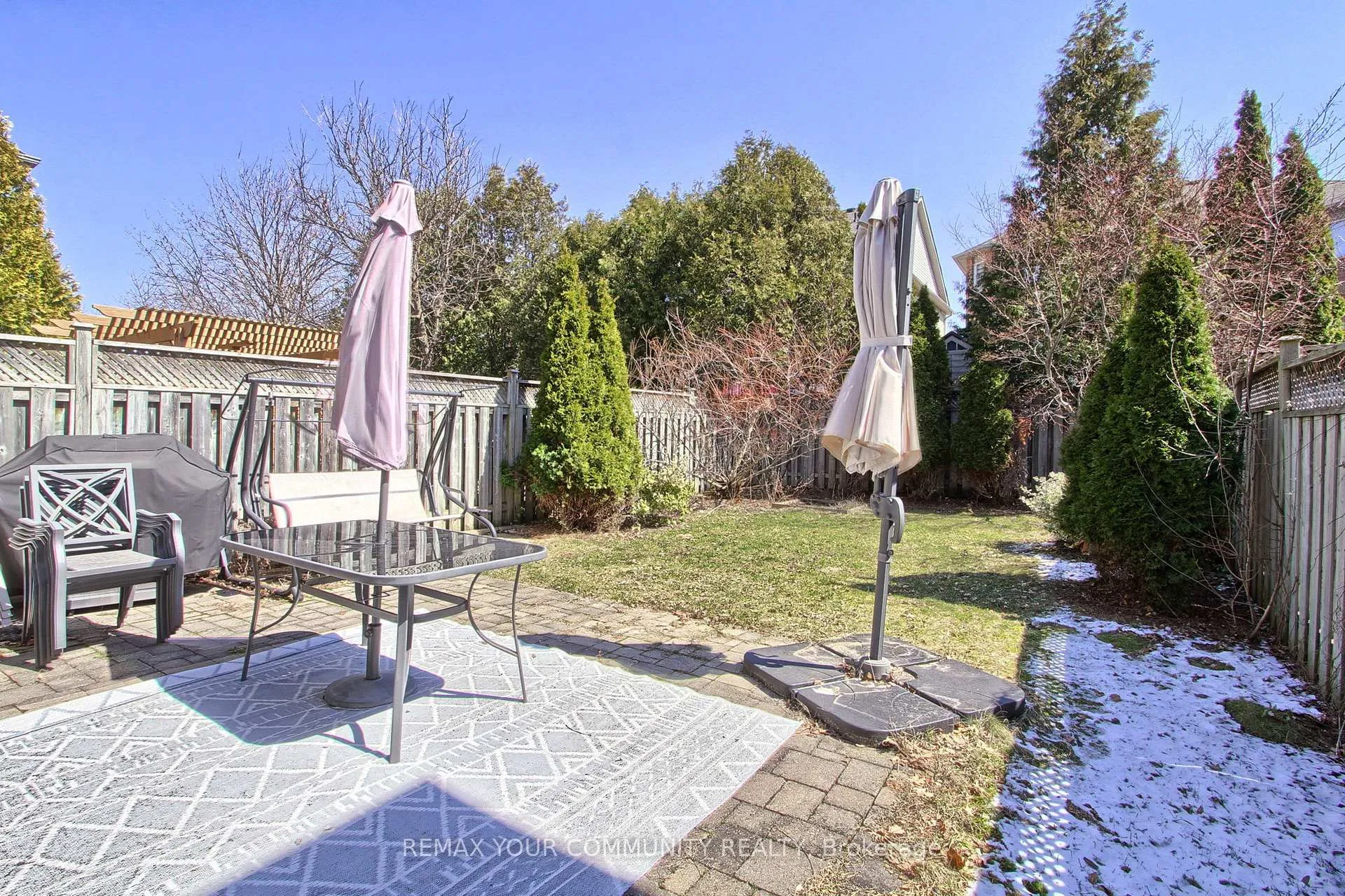 Photo 21 of 45 Harmony Road, Vaughan, Patterson — HOMEH