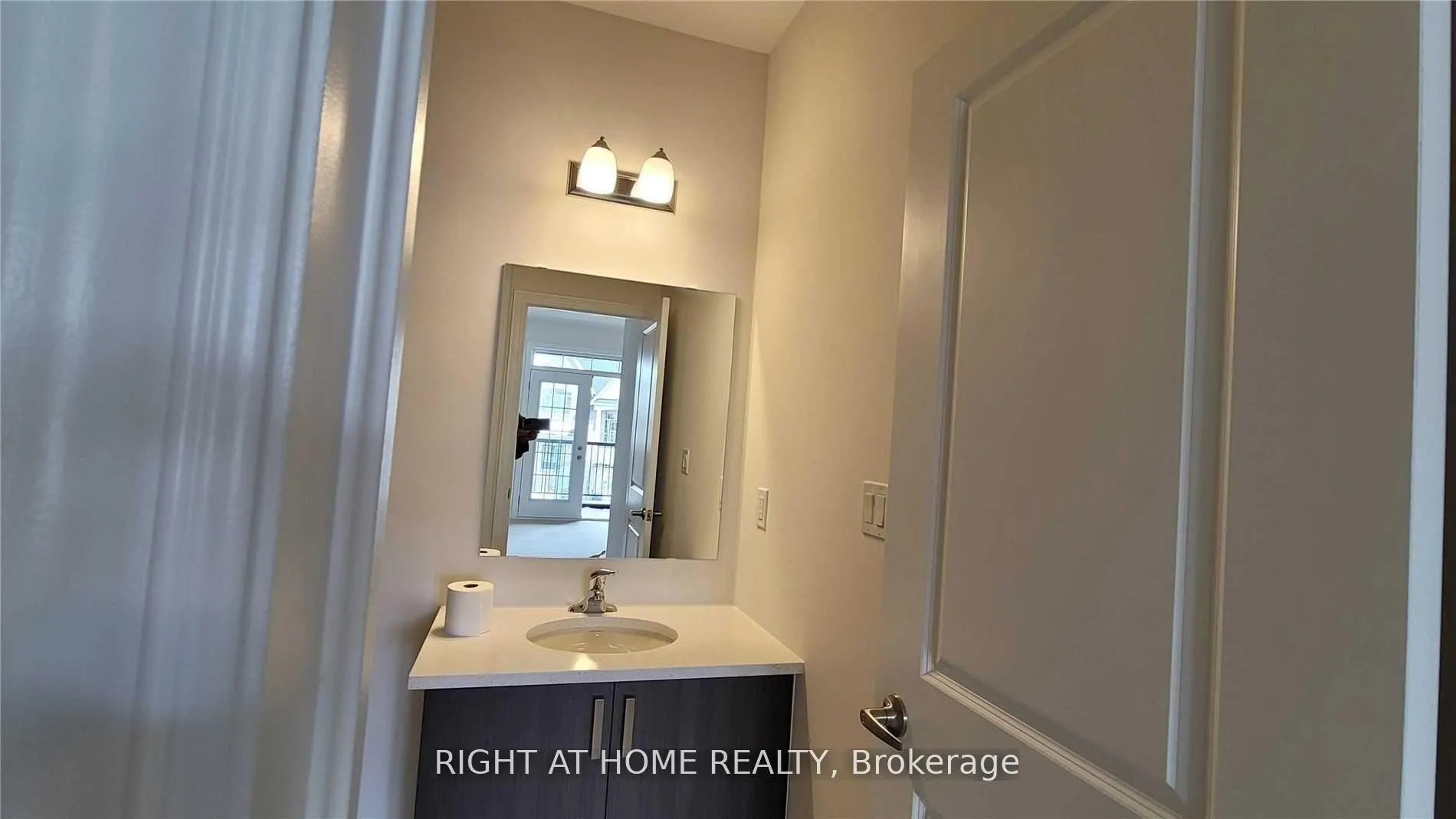 Photo 1 of 199 Miyako Court, Oshawa, Windfields — HOMEH