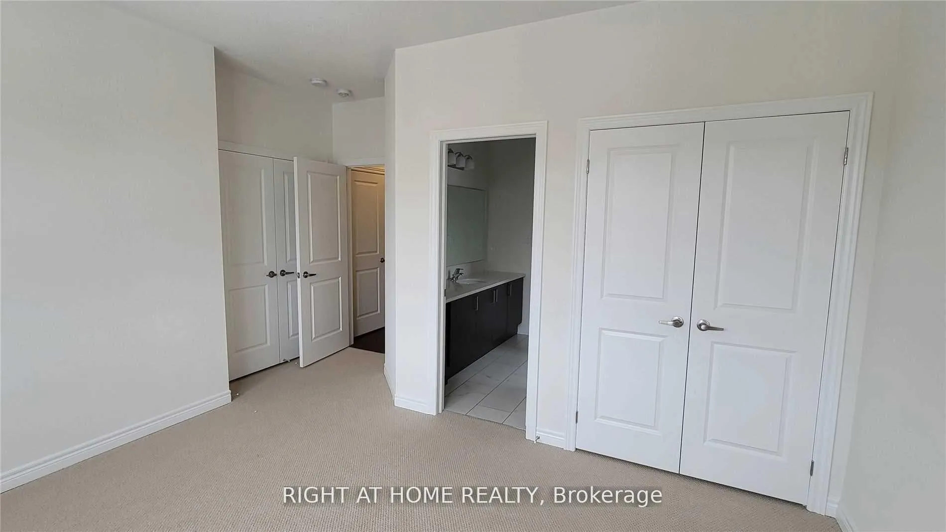 Photo 8 of 199 Miyako Court, Oshawa, Windfields — HOMEH
