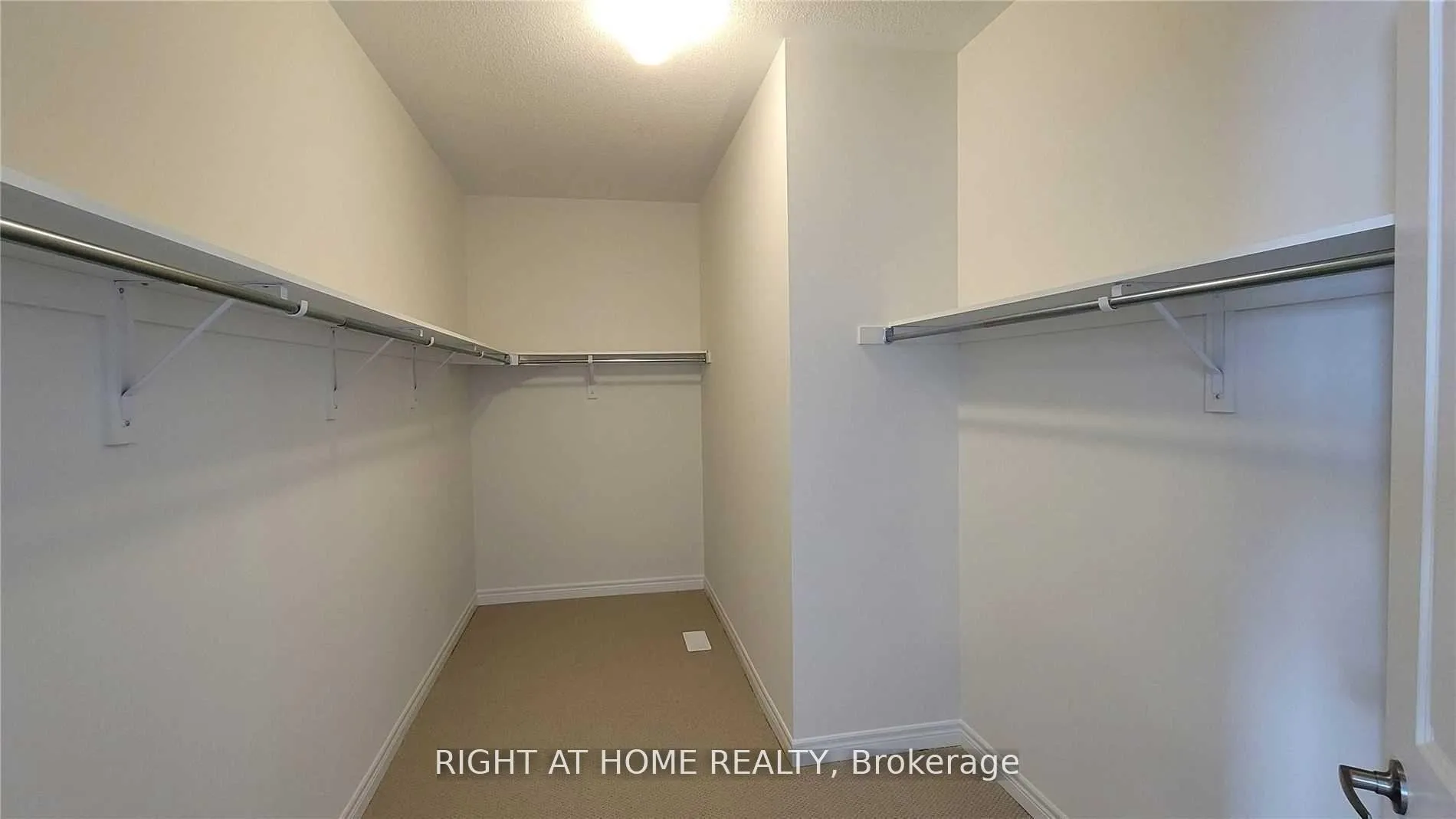 Photo 14 of 199 Miyako Court, Oshawa, Windfields — HOMEH