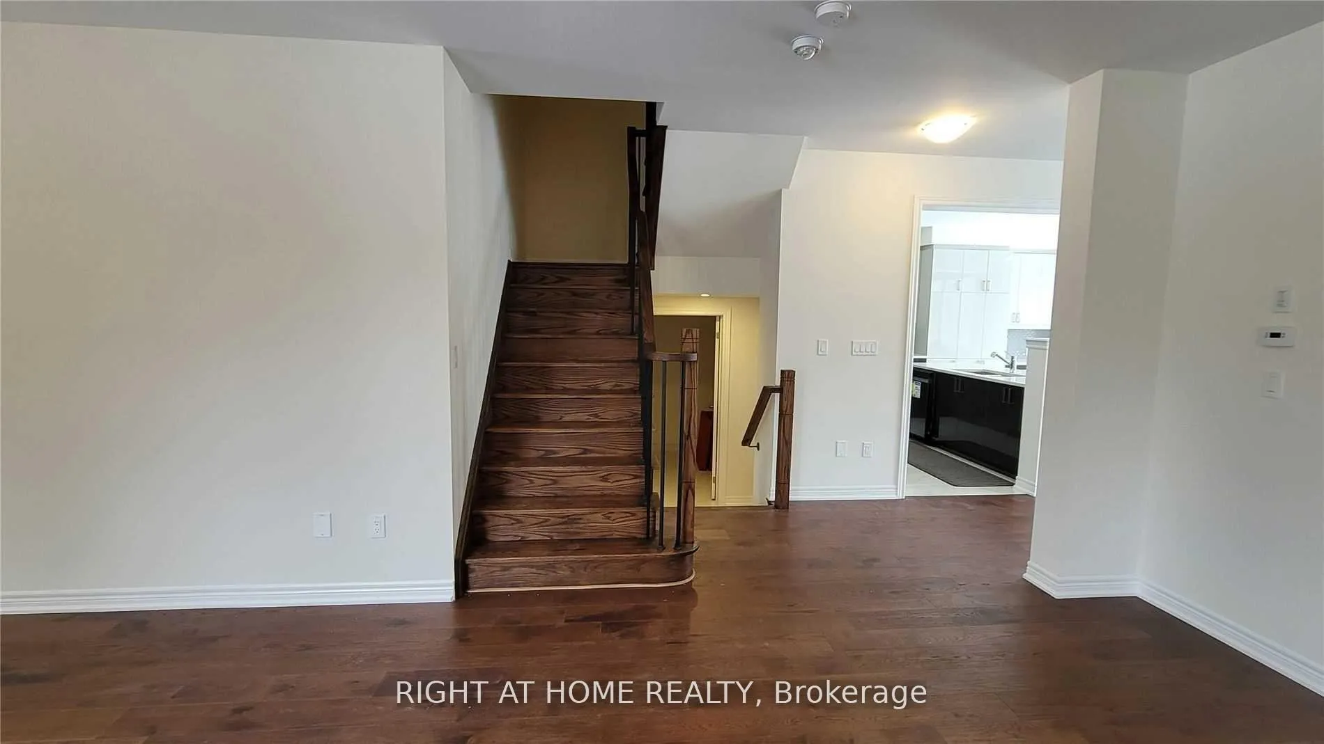 Photo 32 of 199 Miyako Court, Oshawa, Windfields — HOMEH