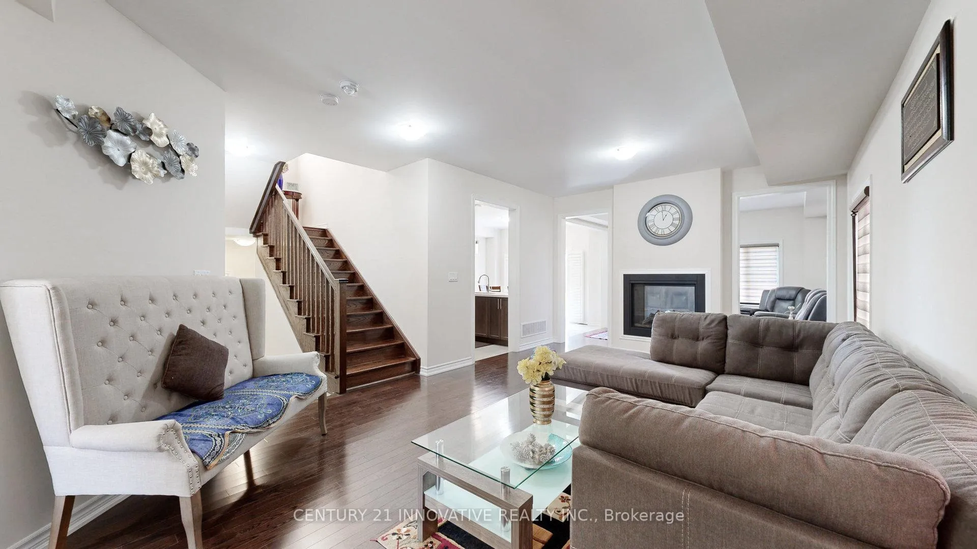 Photo 6 of 220 Fleetwood Drive, Oshawa, Eastdale — HOMEH