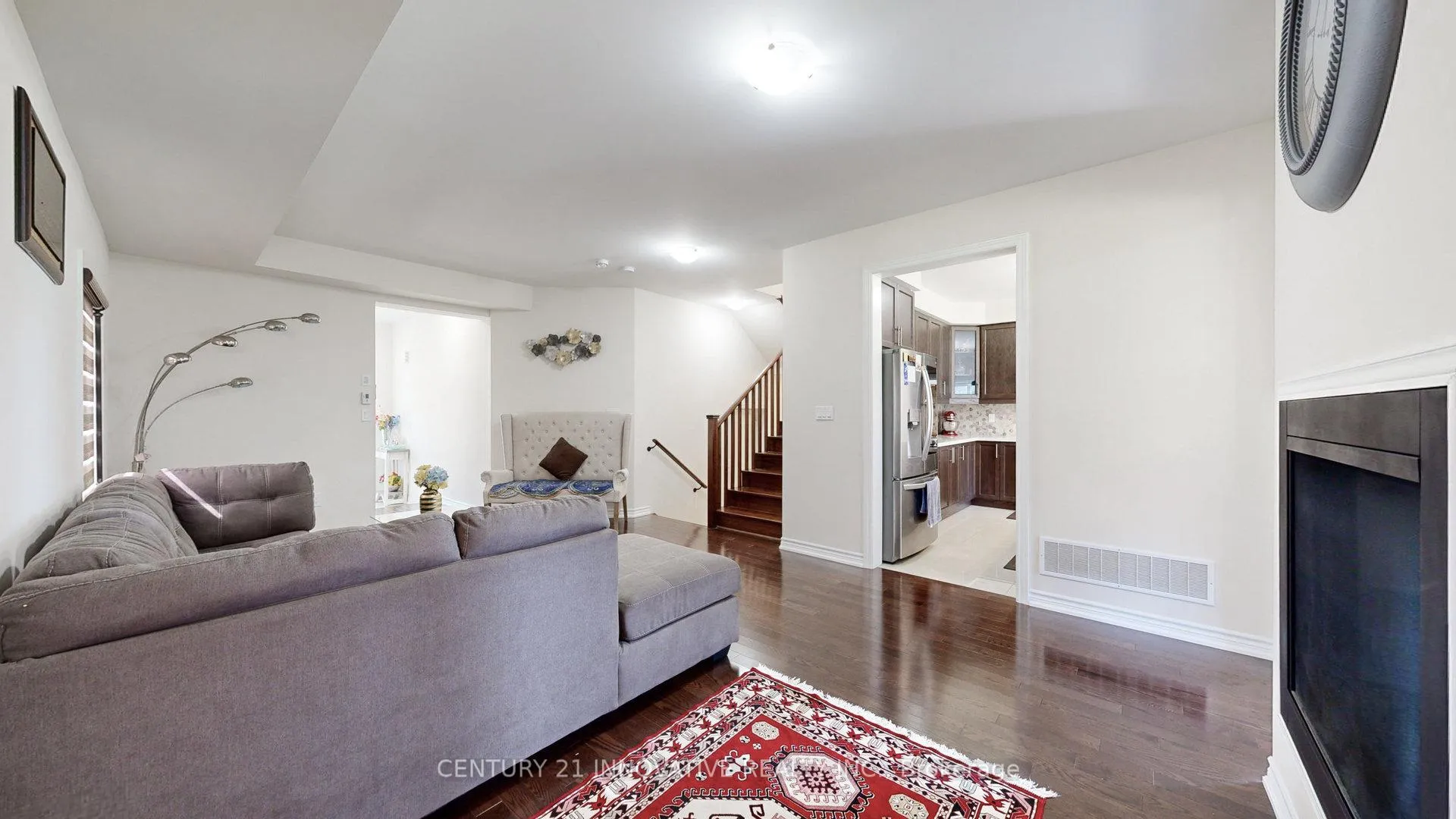 Photo 7 of 220 Fleetwood Drive, Oshawa, Eastdale — HOMEH