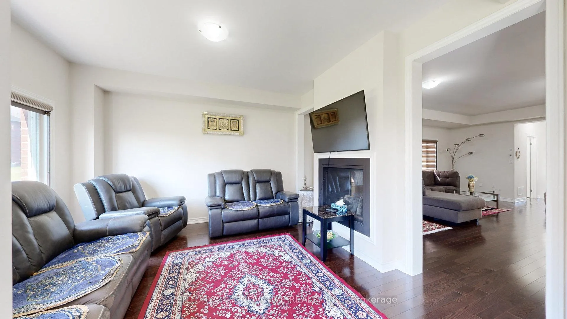 Photo 10 of 220 Fleetwood Drive, Oshawa, Eastdale — HOMEH